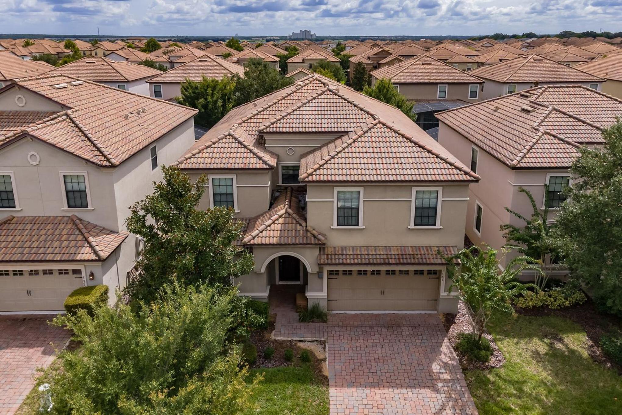 Luxurious 8BR Palms Villa Pool Home In Champions Gate! home