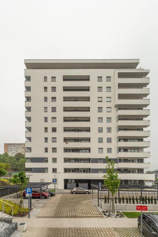 EXCLUSIVE Nautica Apartments
