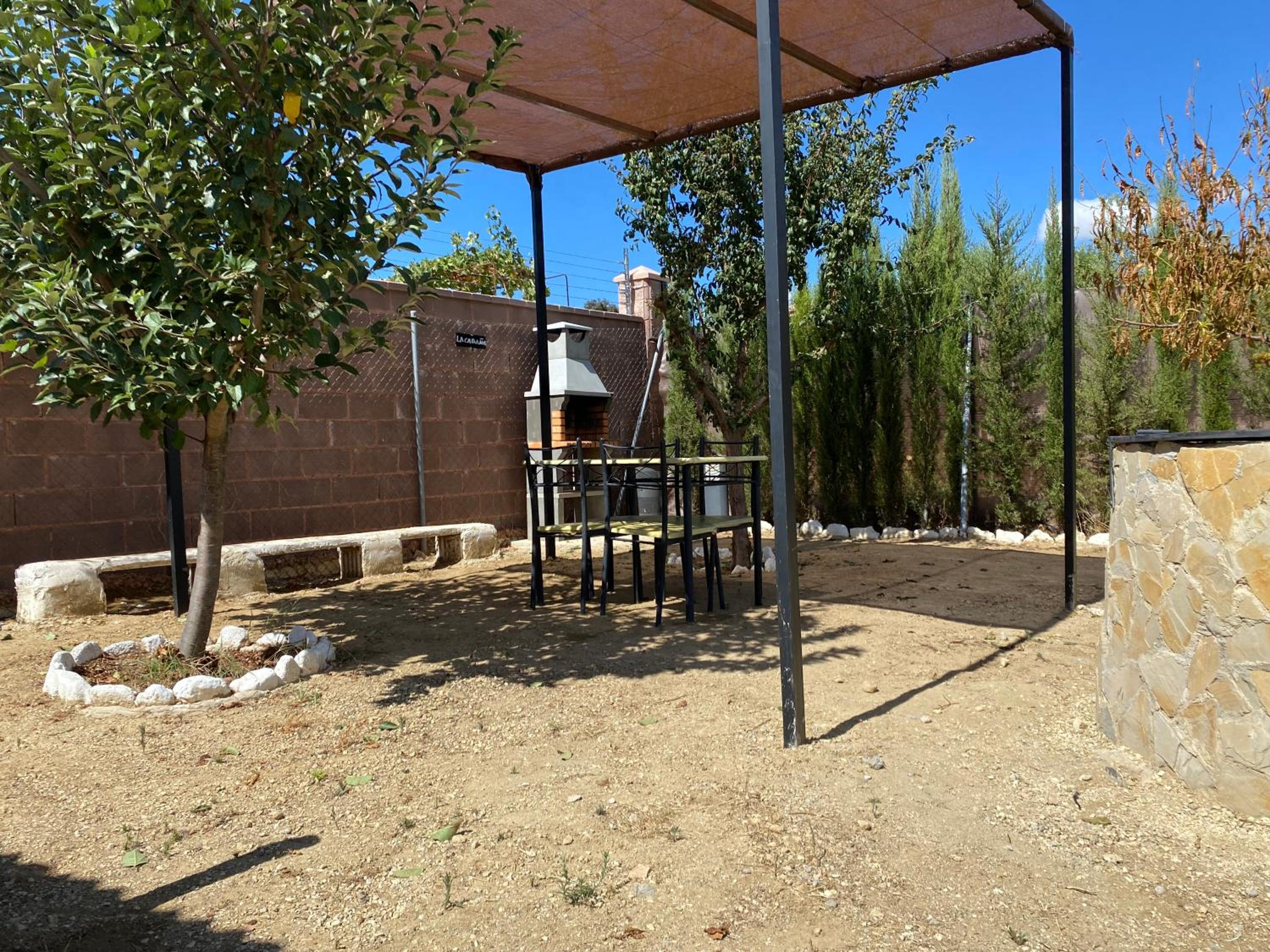 Photo 16