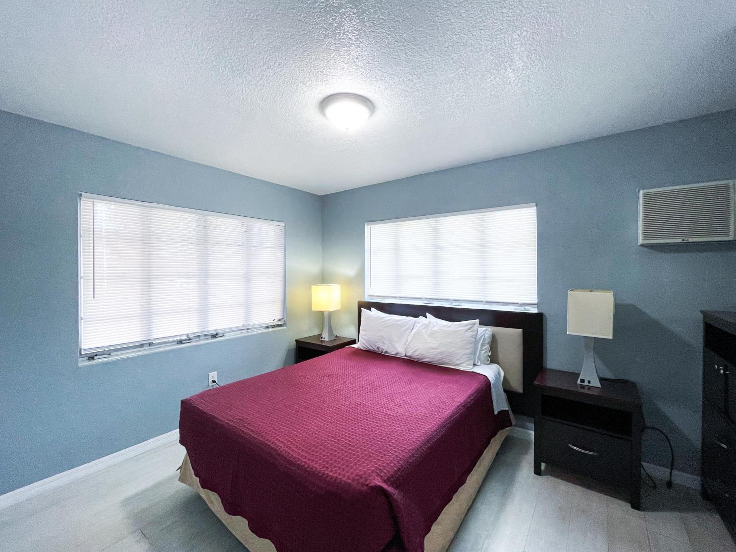 Sunrise Resort Motel South