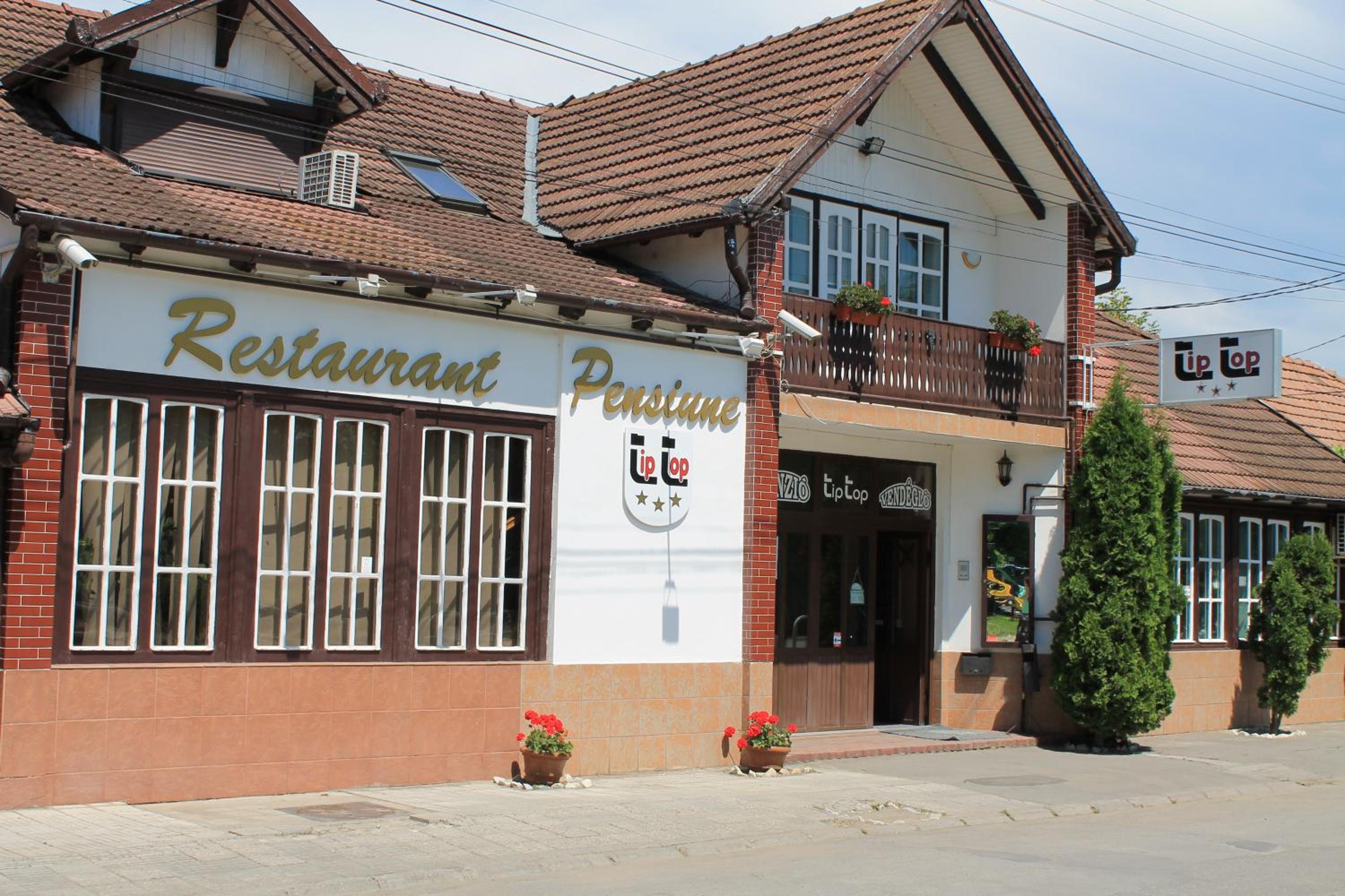 Photo 28
