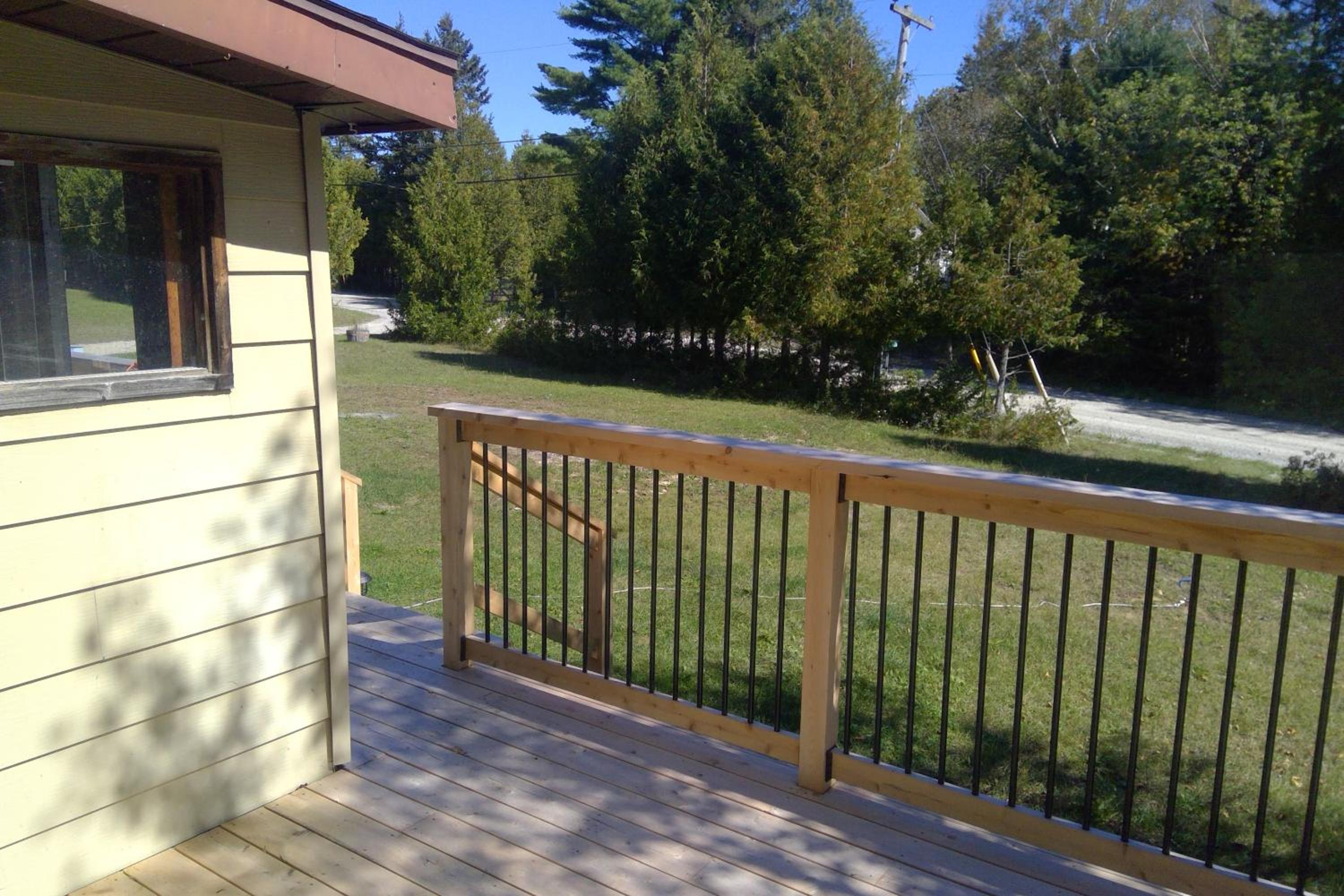 Michaels Bay Getaway on Manitoulin Island