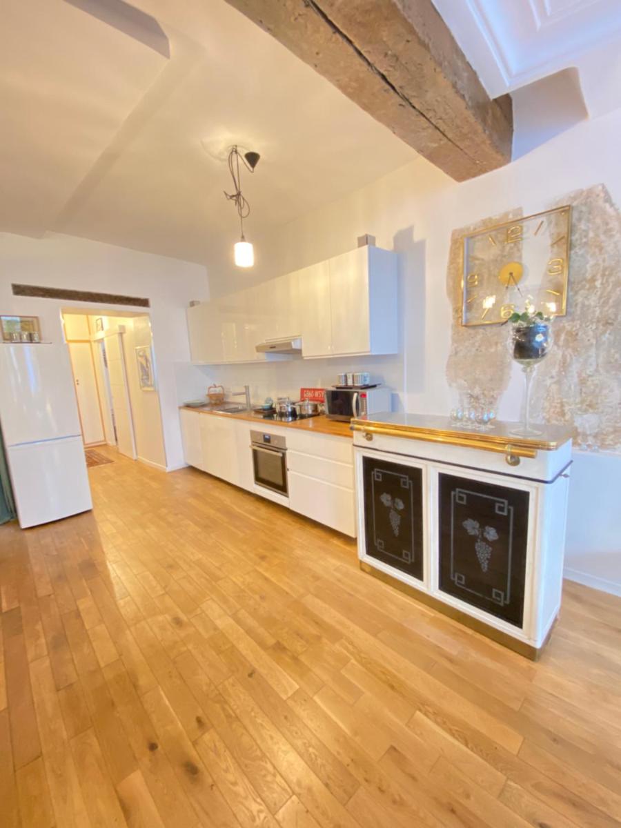 Beautiful appartment in the heart of Paris