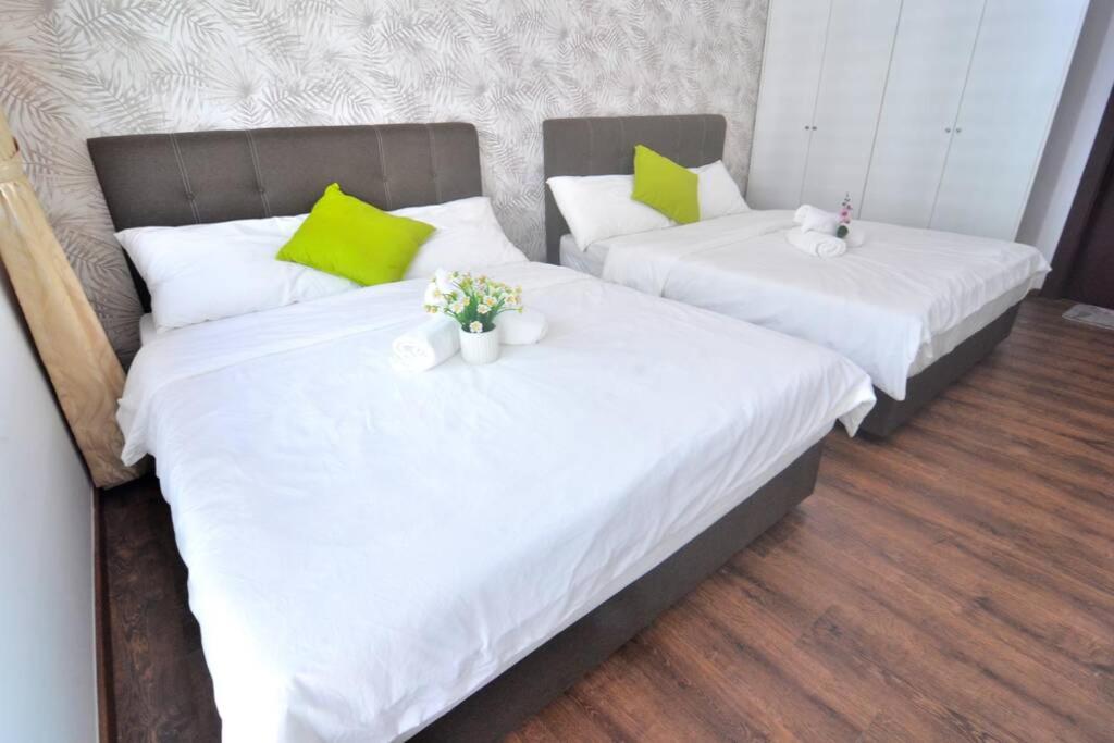 Spacious Family & Group Suite at Vivacity LV8 photo 1