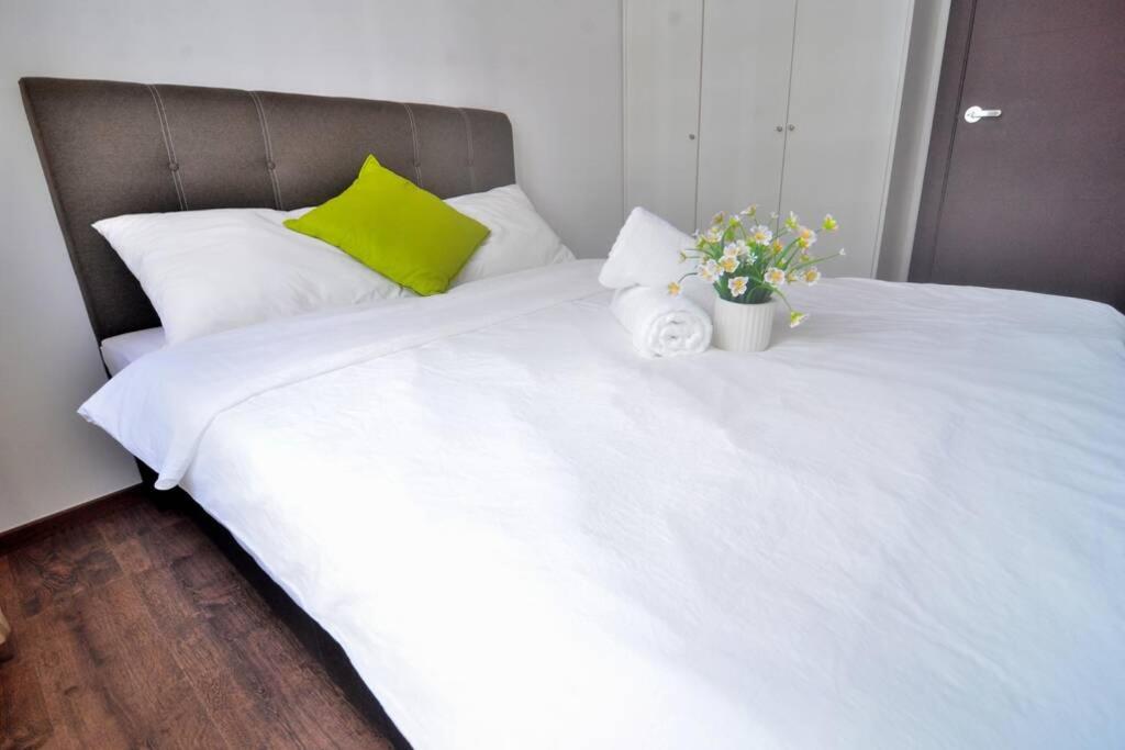 Spacious Family & Group Suite at Vivacity LV8 photo 8