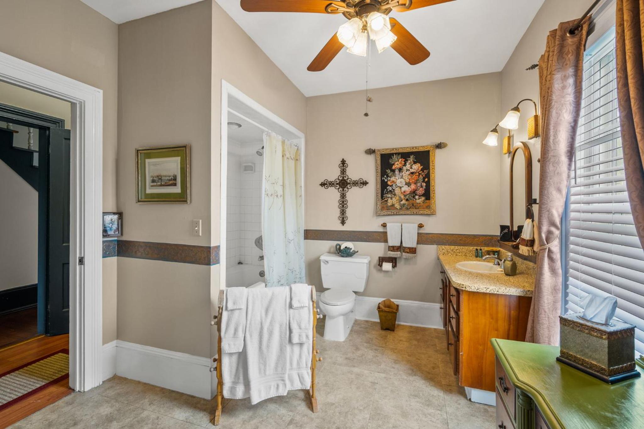 Goodbread House Bed & Breakfast Inn
