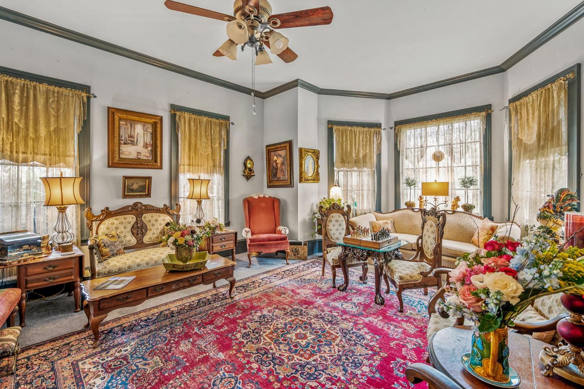 Goodbread House Bed & Breakfast Inn