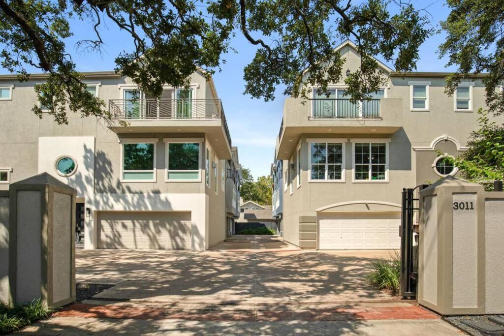 Bohemian Dream @Historic Woodland Heights view 4