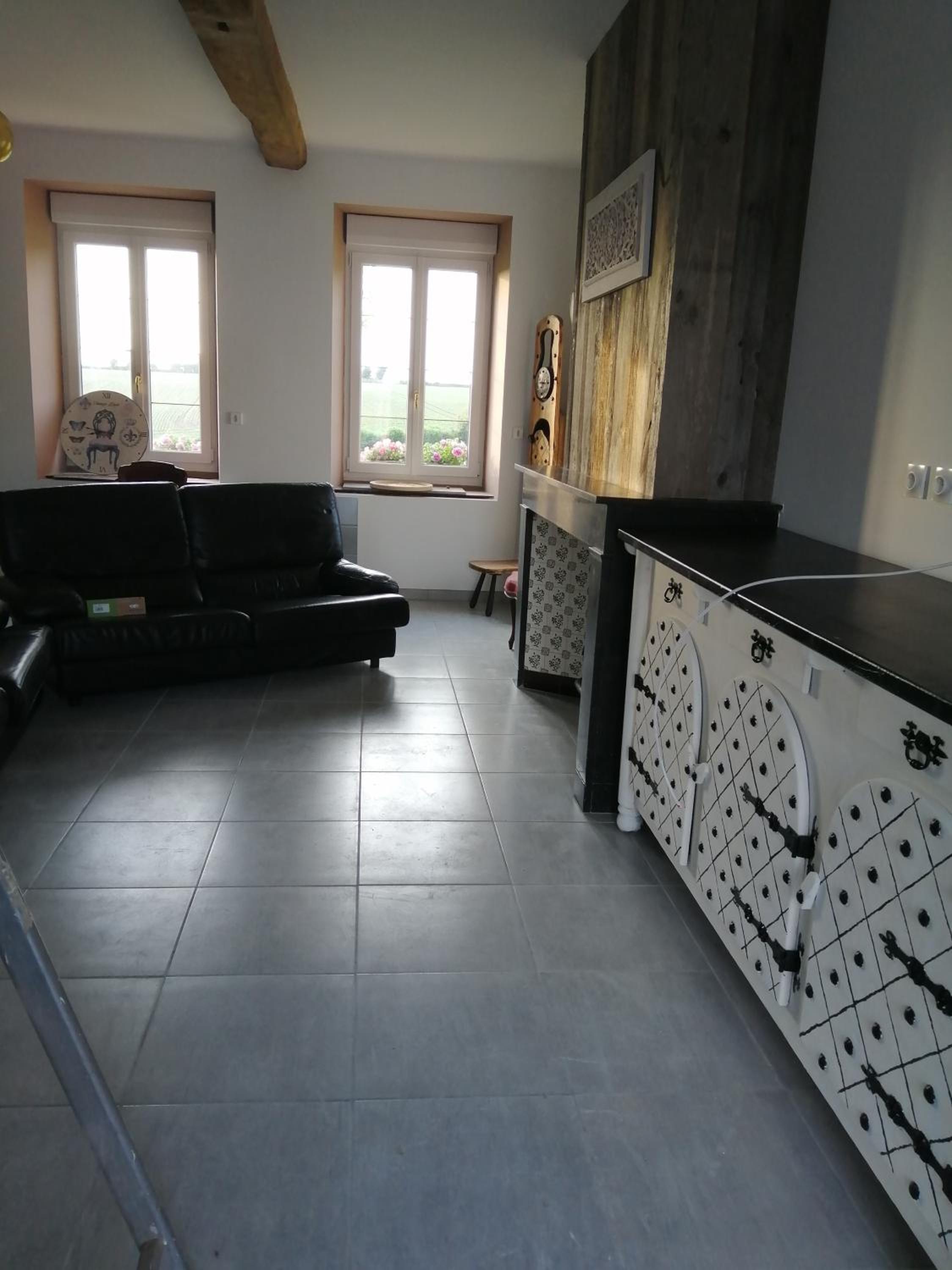 Photo 48