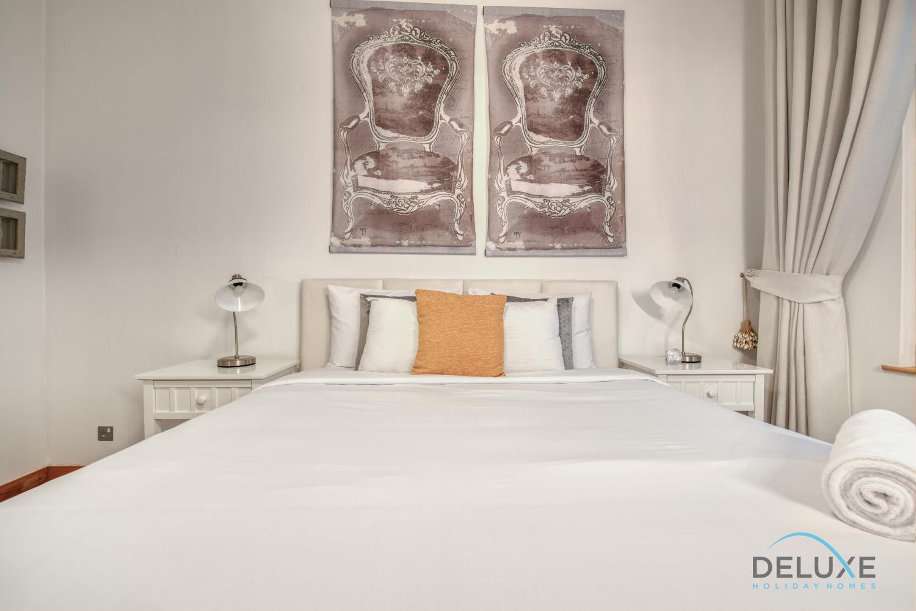 Lively 1 BR at Al Nabat Shoreline 8 Palm Jumeirah by Deluxe Holiday Homes
