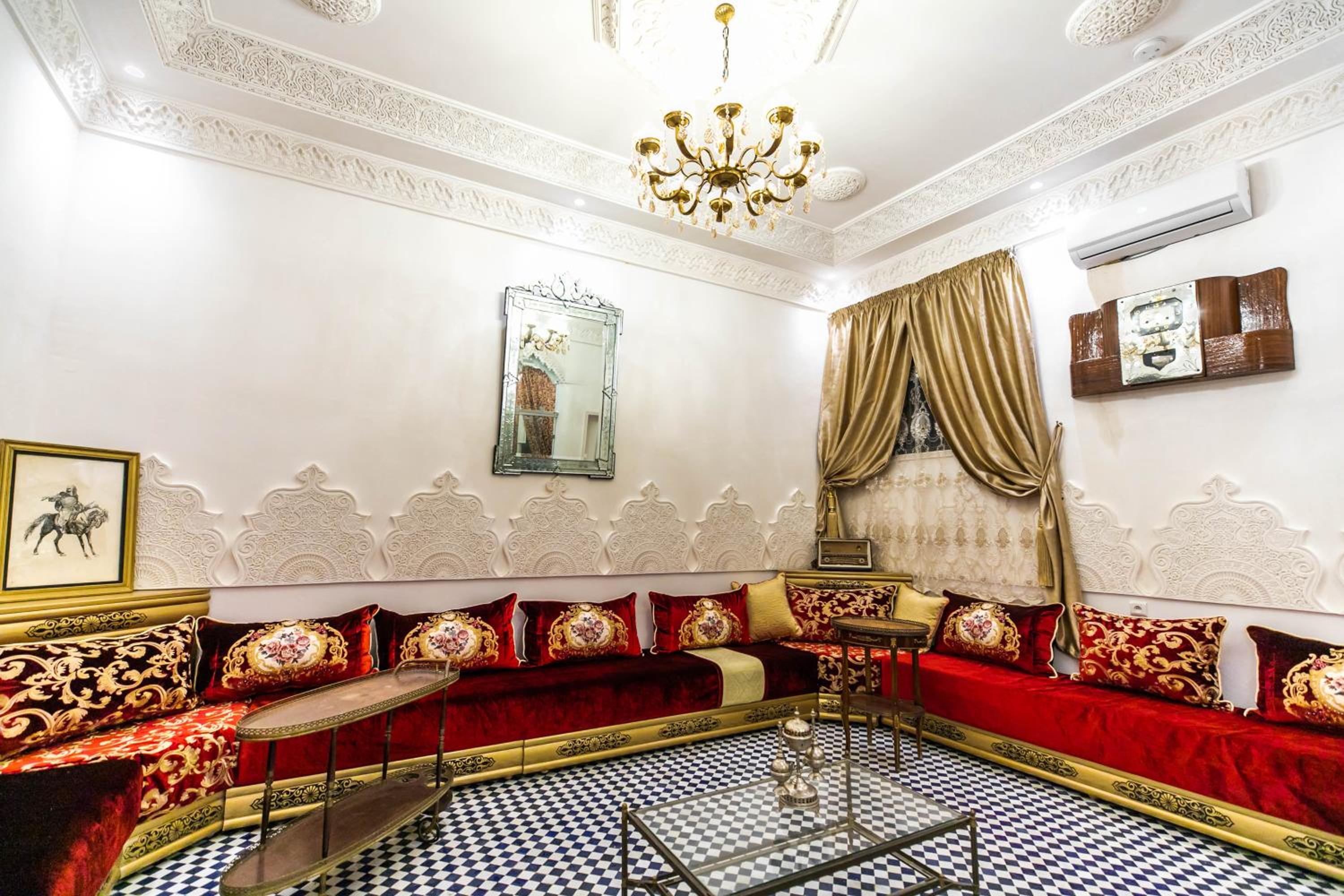 lounge