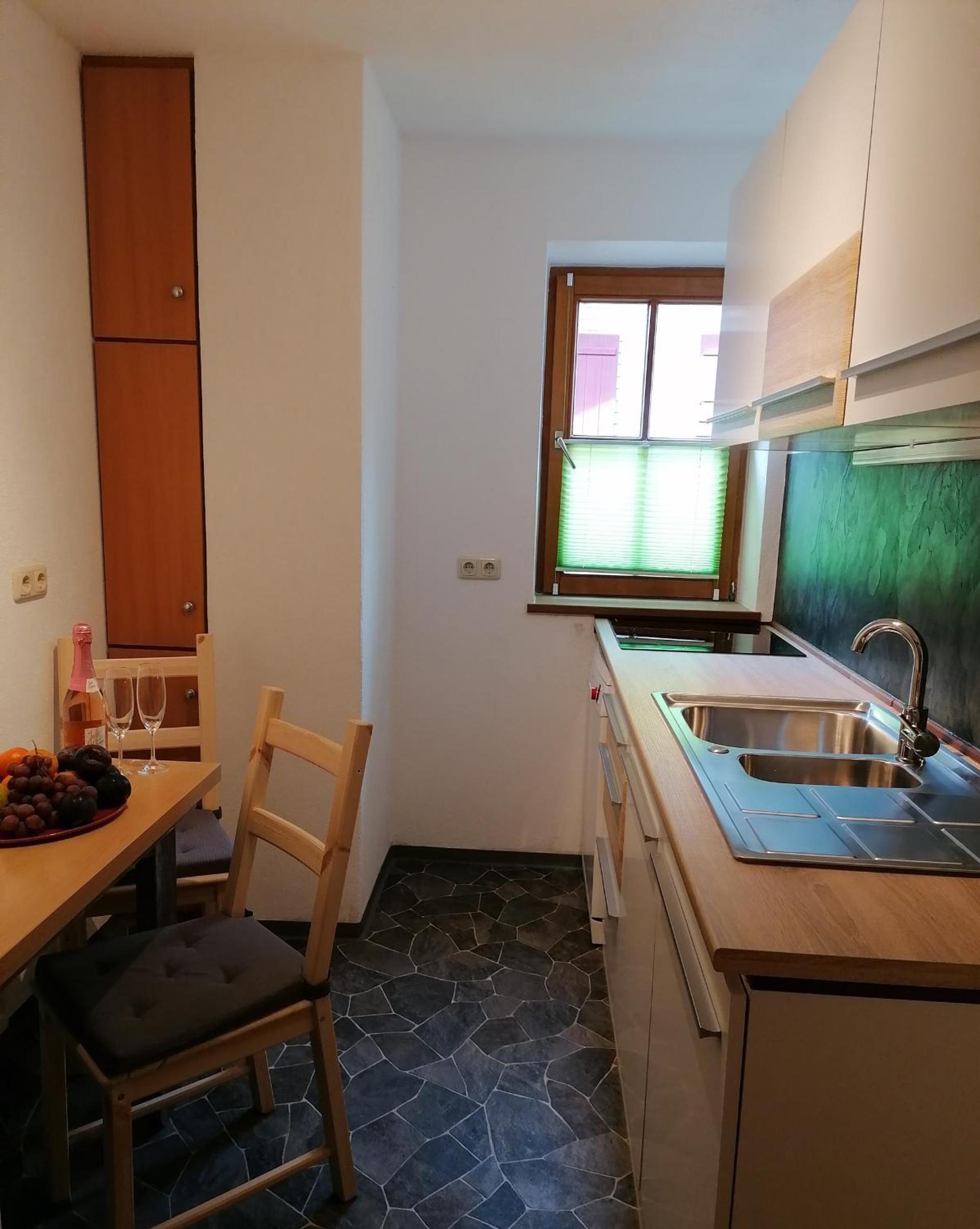 Alpenstyle Ferienwohnung mit Südbalkon in Geisteier's Hüs view 2