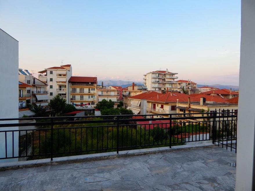 Cozy apartment for 2-5 people-Center Tripoli 1