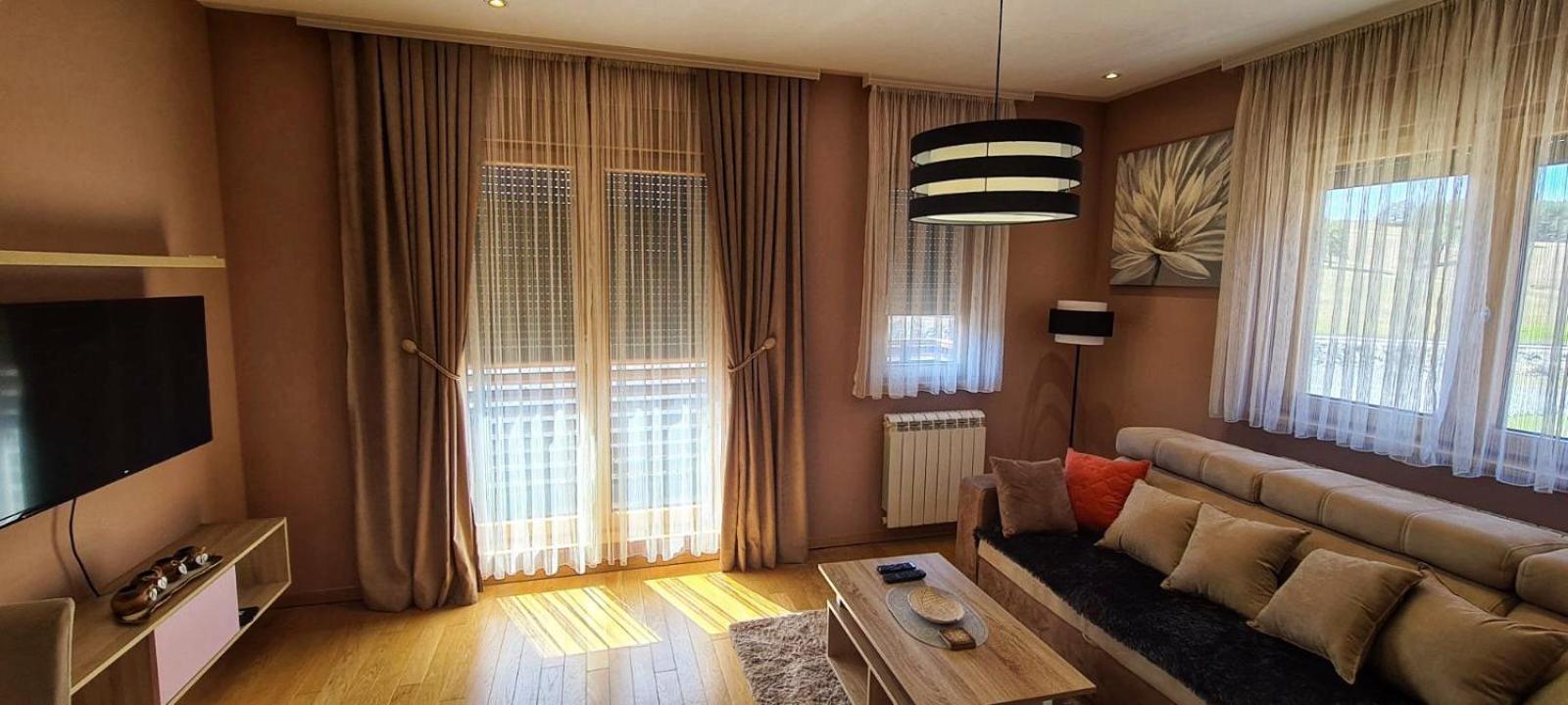 Kalman Apartman EMA Zlatibor view 4