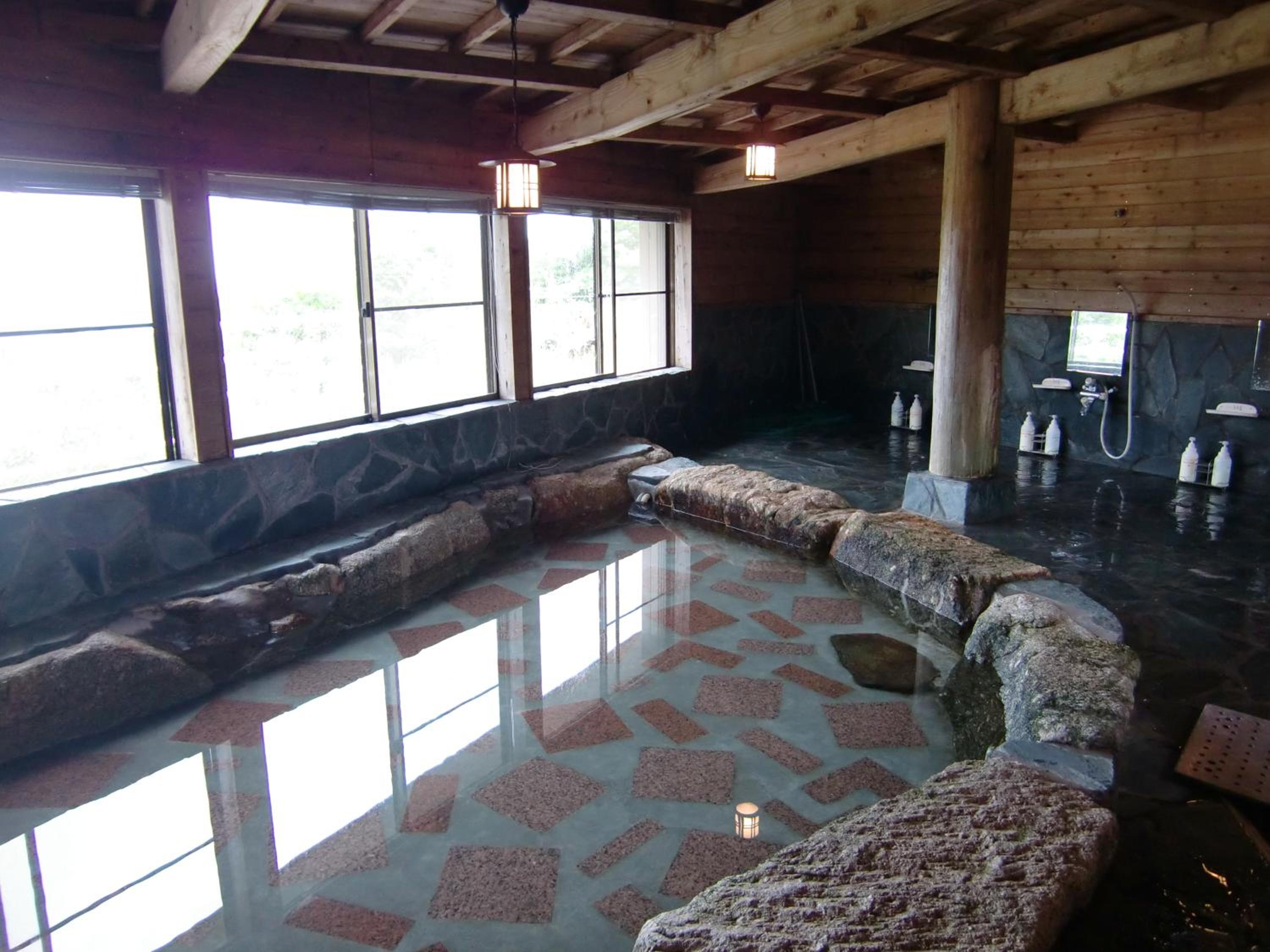 Photo 8