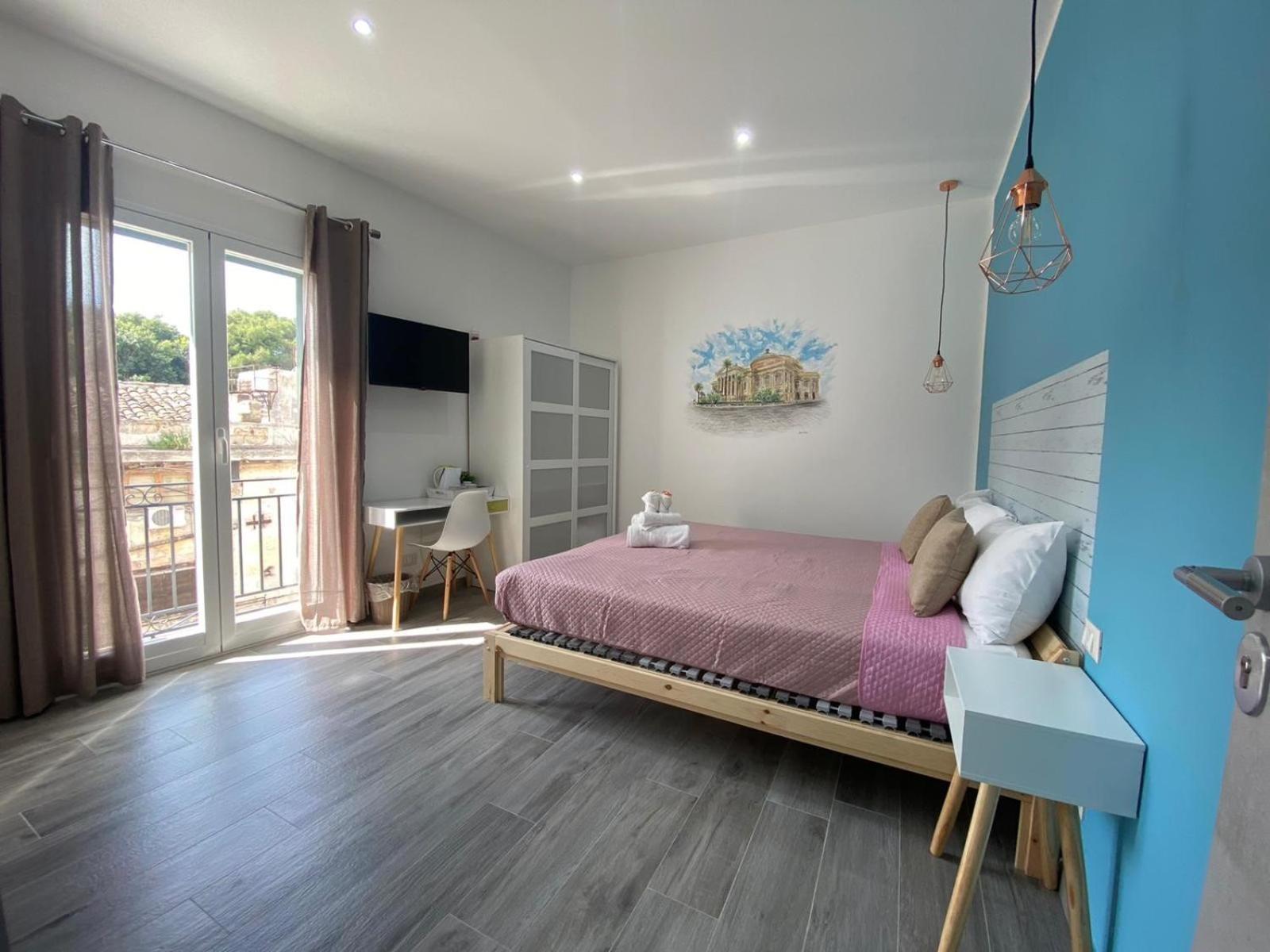 La Piccola Formica Charme Rooms view 3