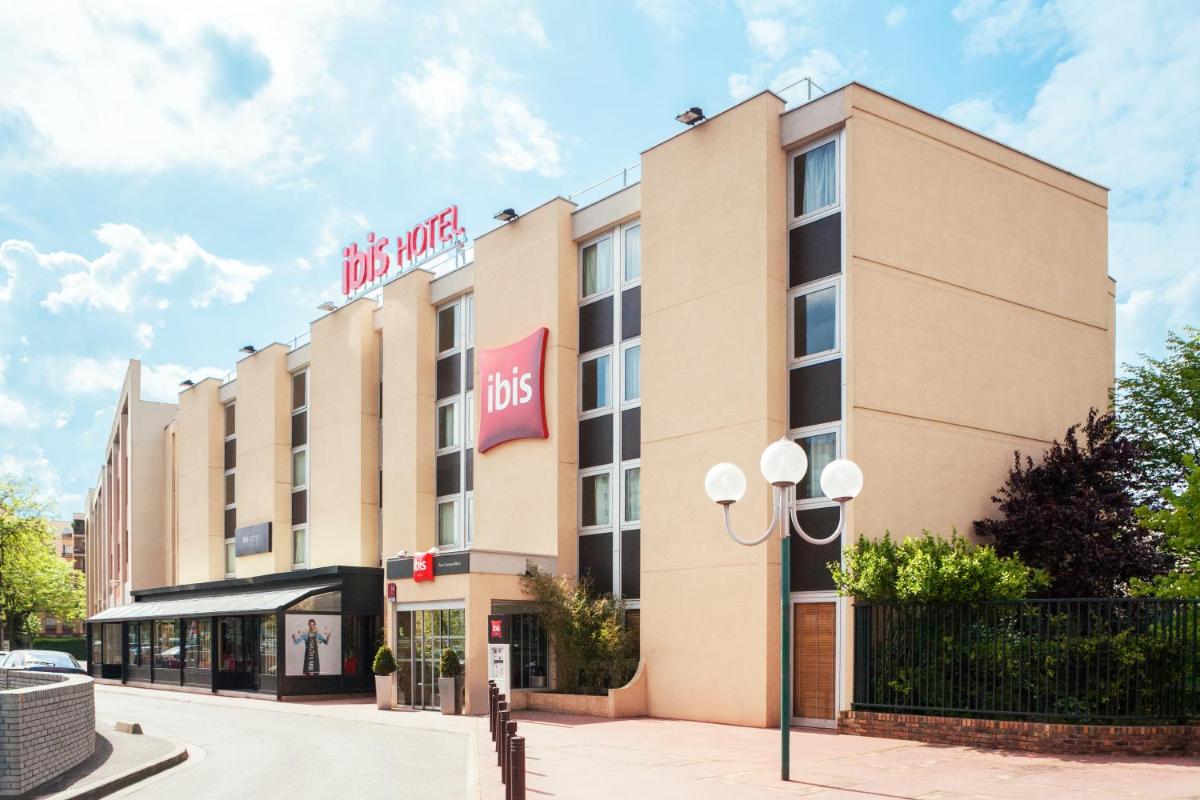 hotel building