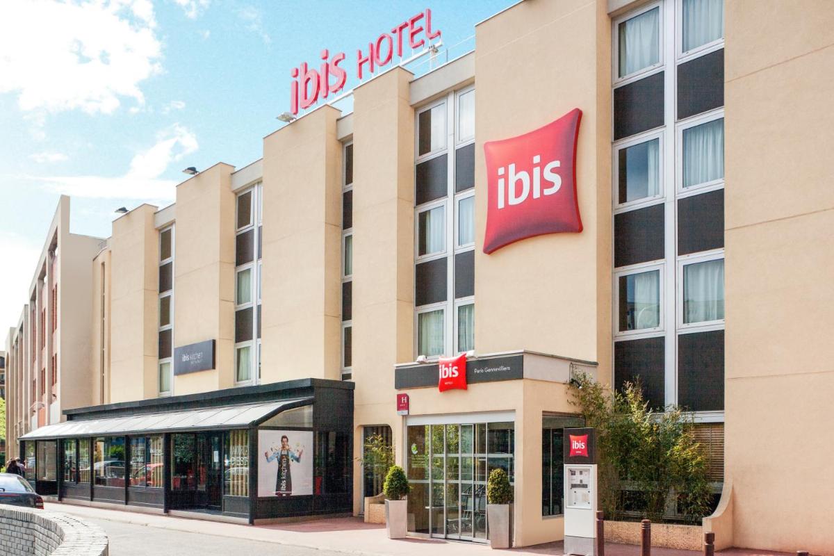 hotel building