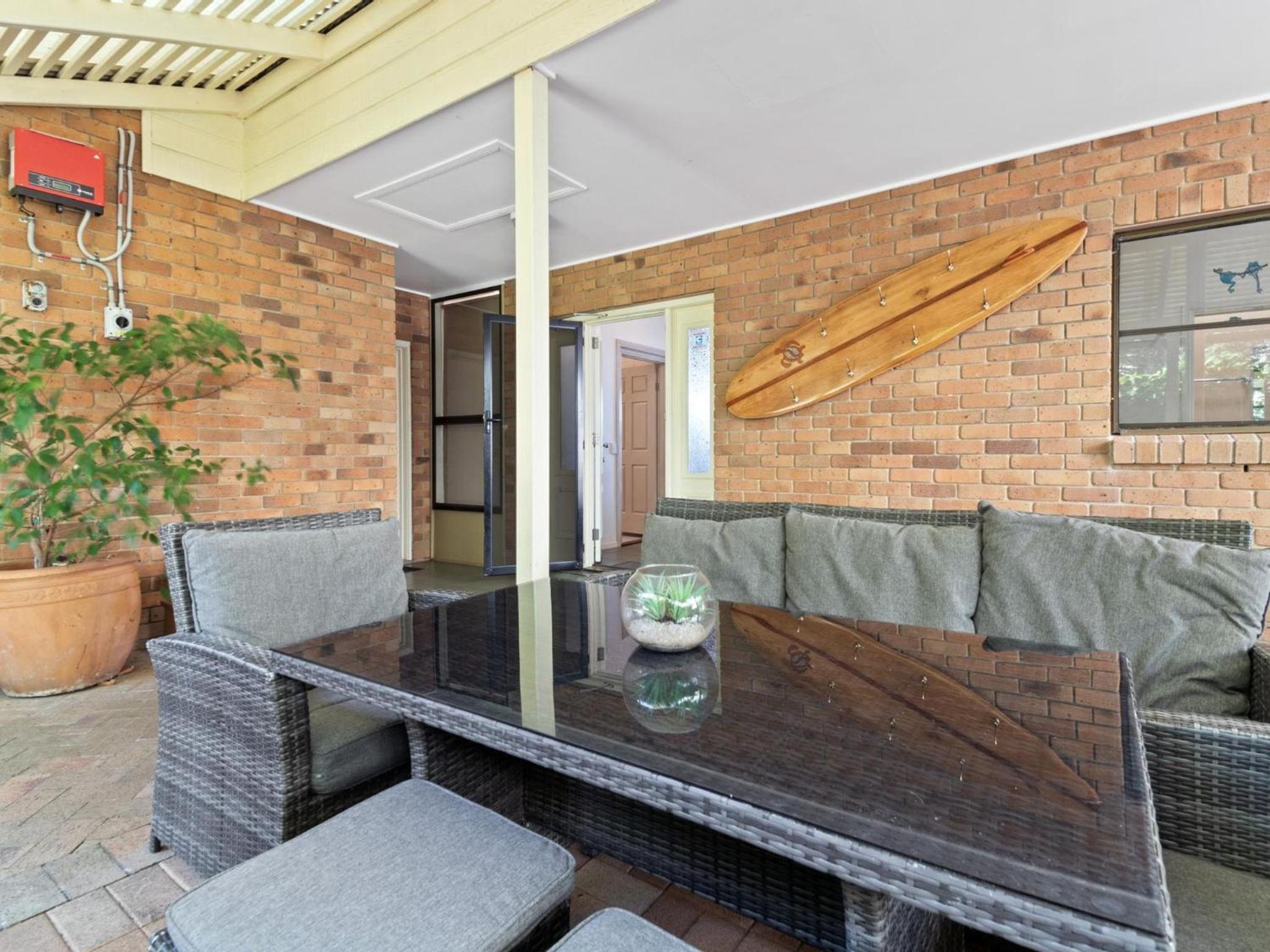 Belle Vue Beach House by Discover Stradbroke