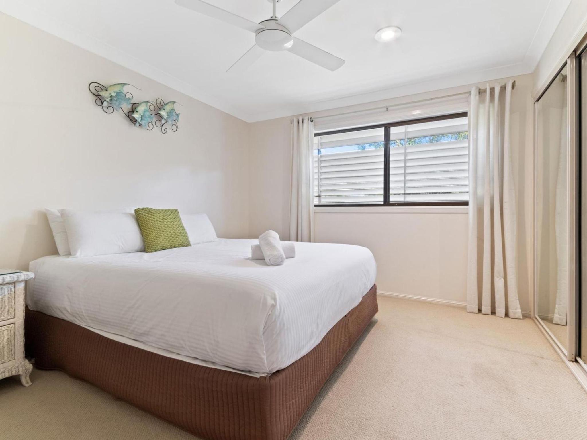 Belle Vue Beach House by Discover Stradbroke