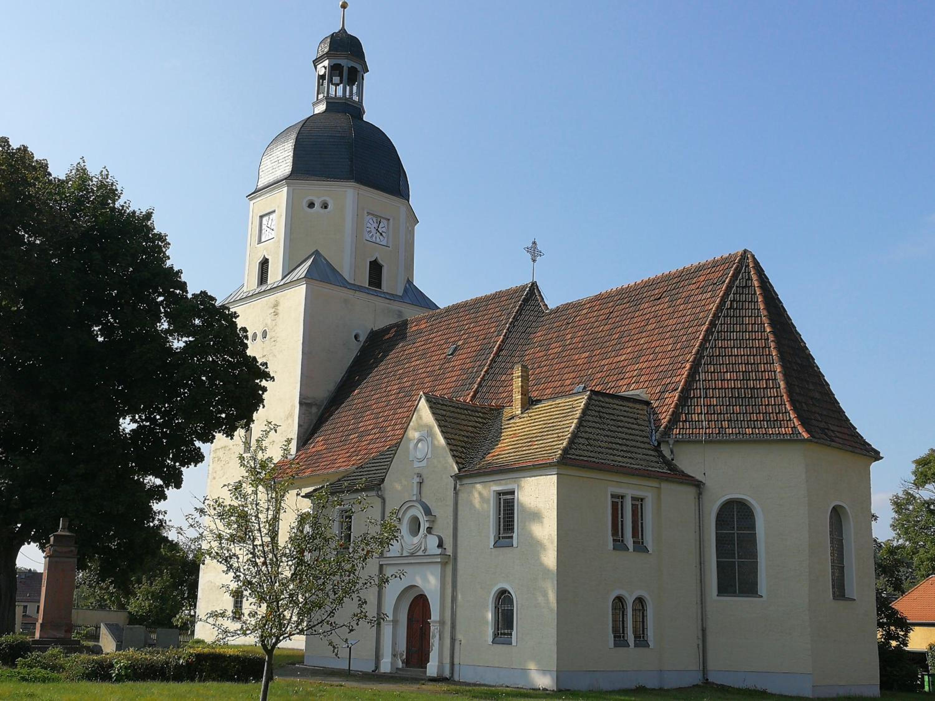 Photo 12