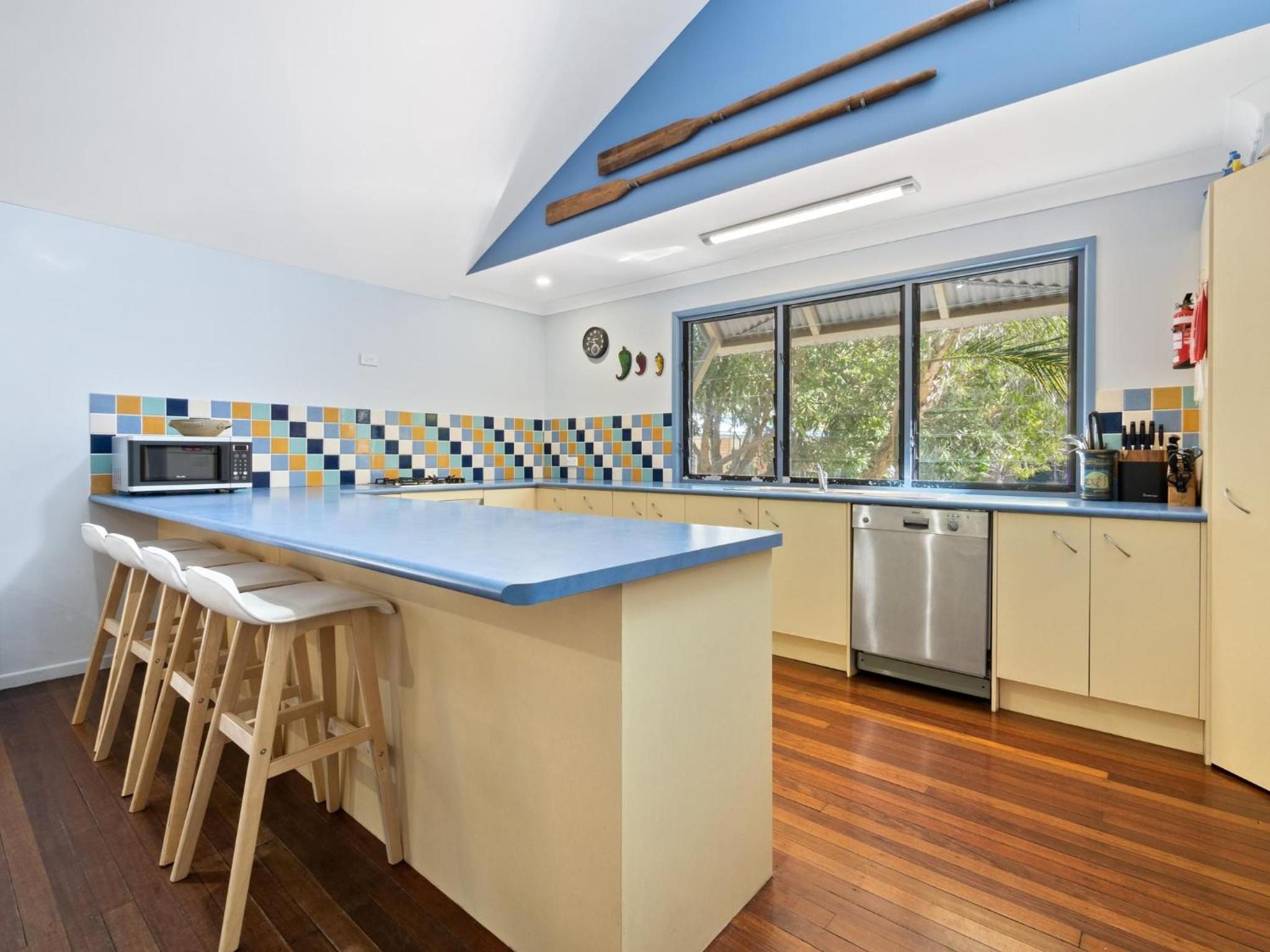 Flipper Beach House by Discover Stradbroke