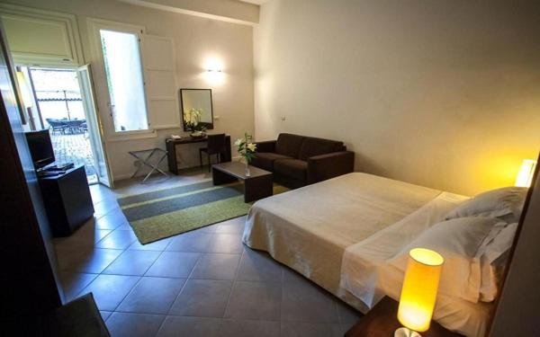 Appartamenti Resort Roma 6.3 e Resort I Banchieri view 2