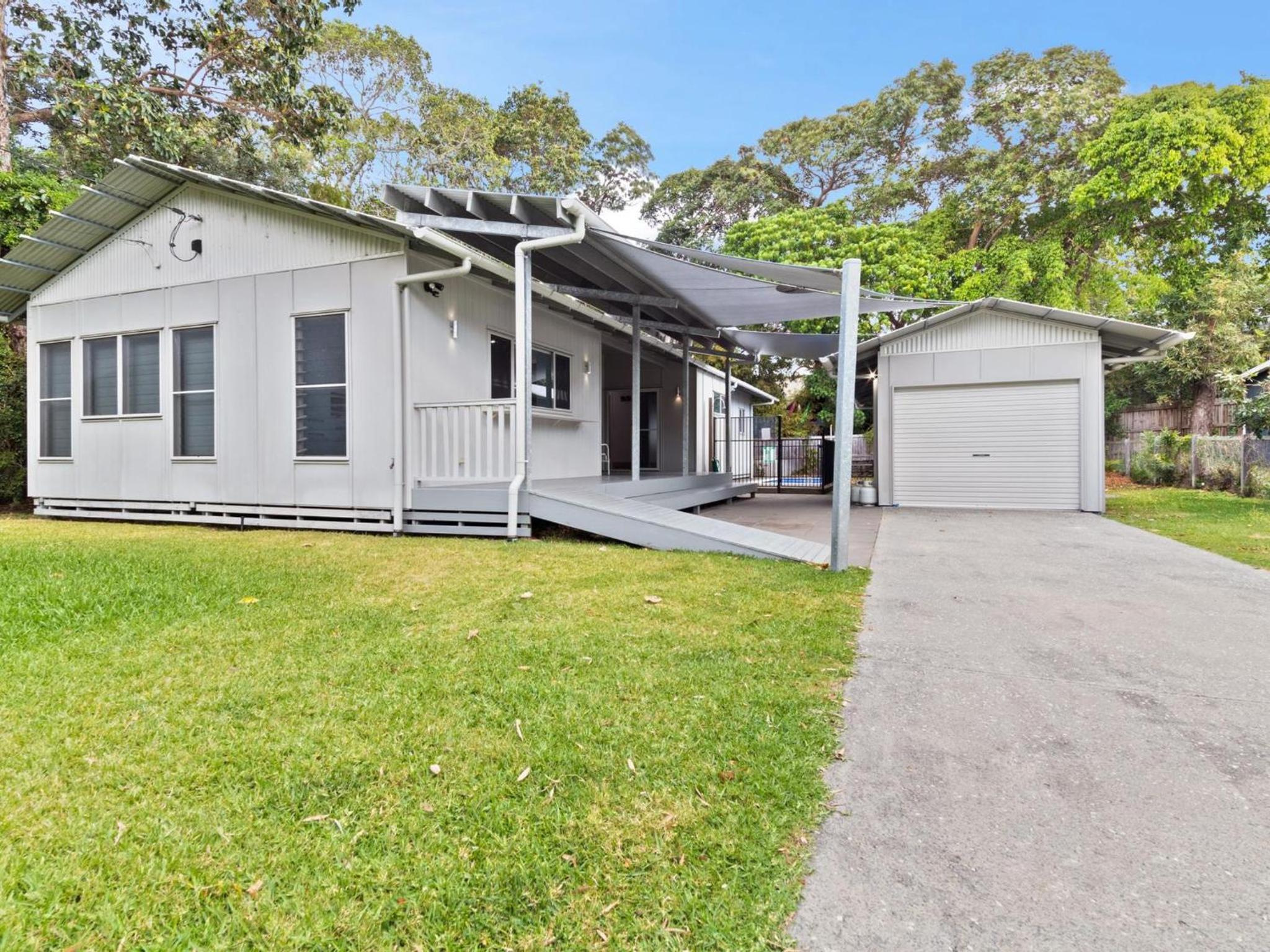 Bella on Boreen by Discover Stradbroke