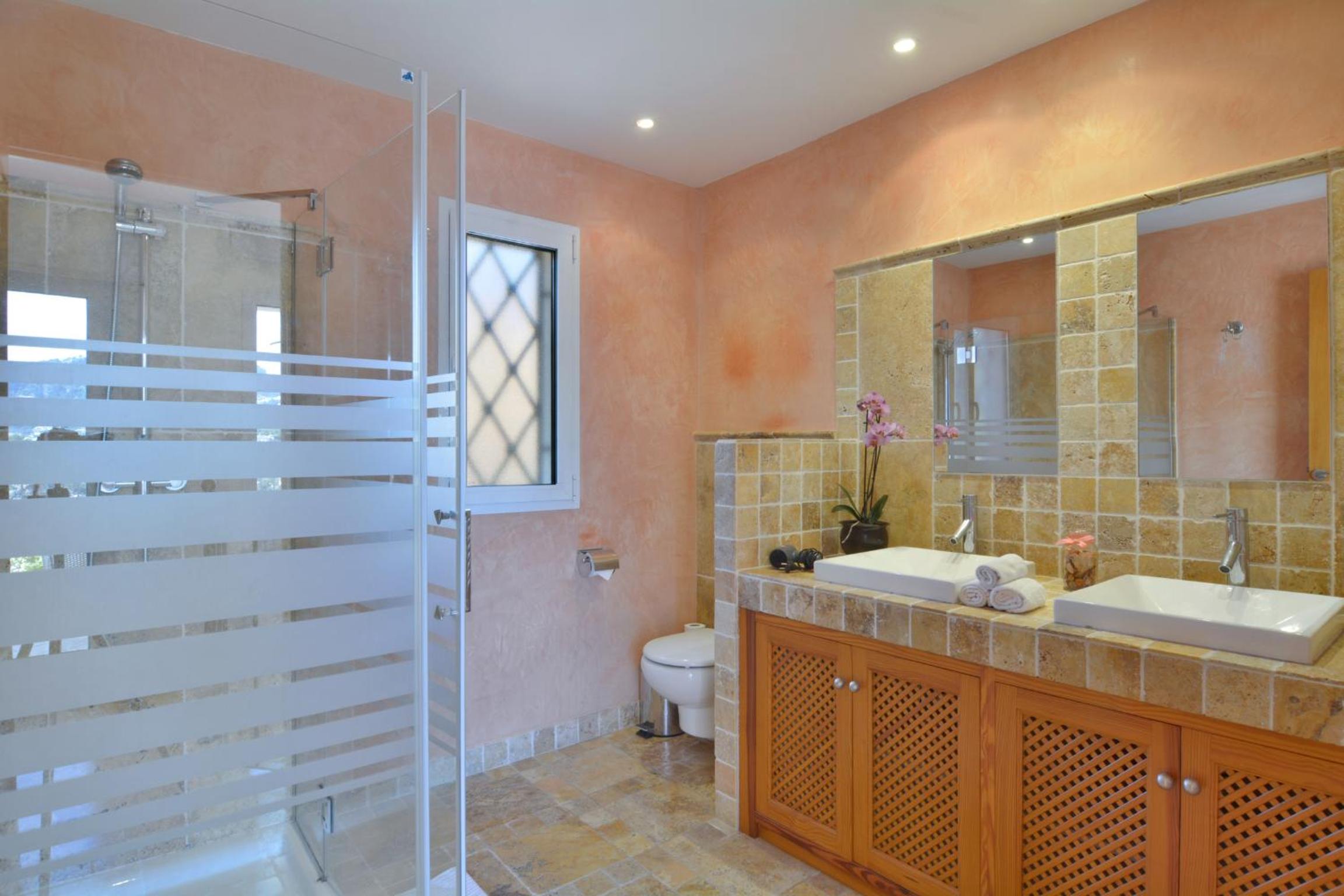 Charming Villa With Enchanting Sea Views And Pool