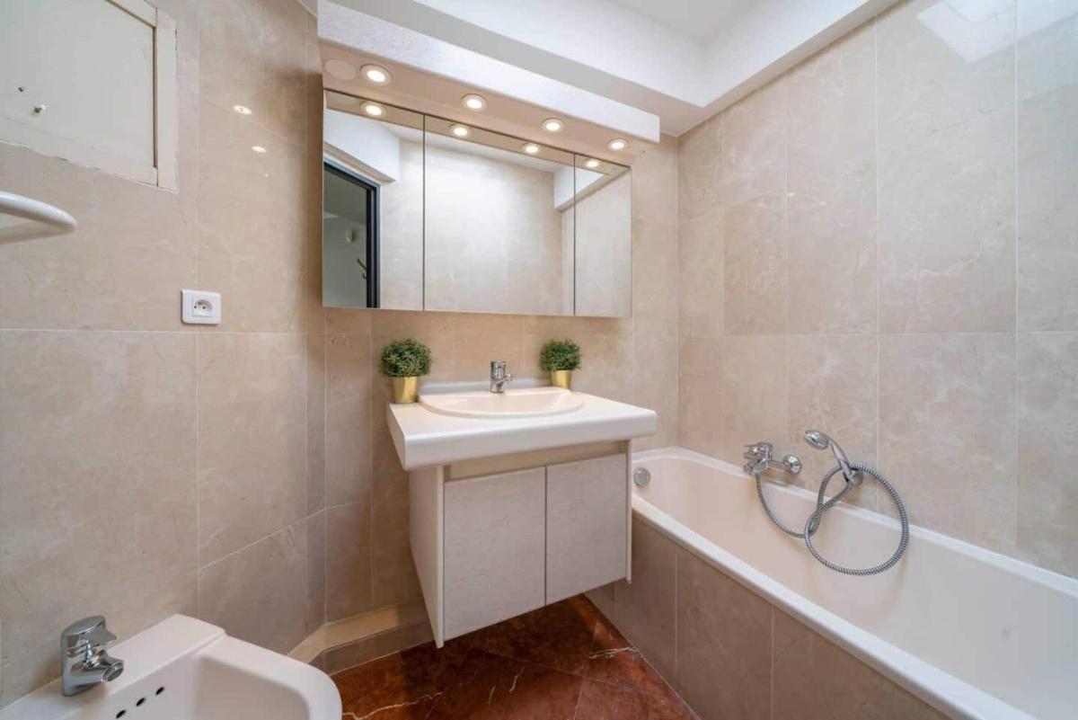 Mi Casa Tu Casa - PG photo 5