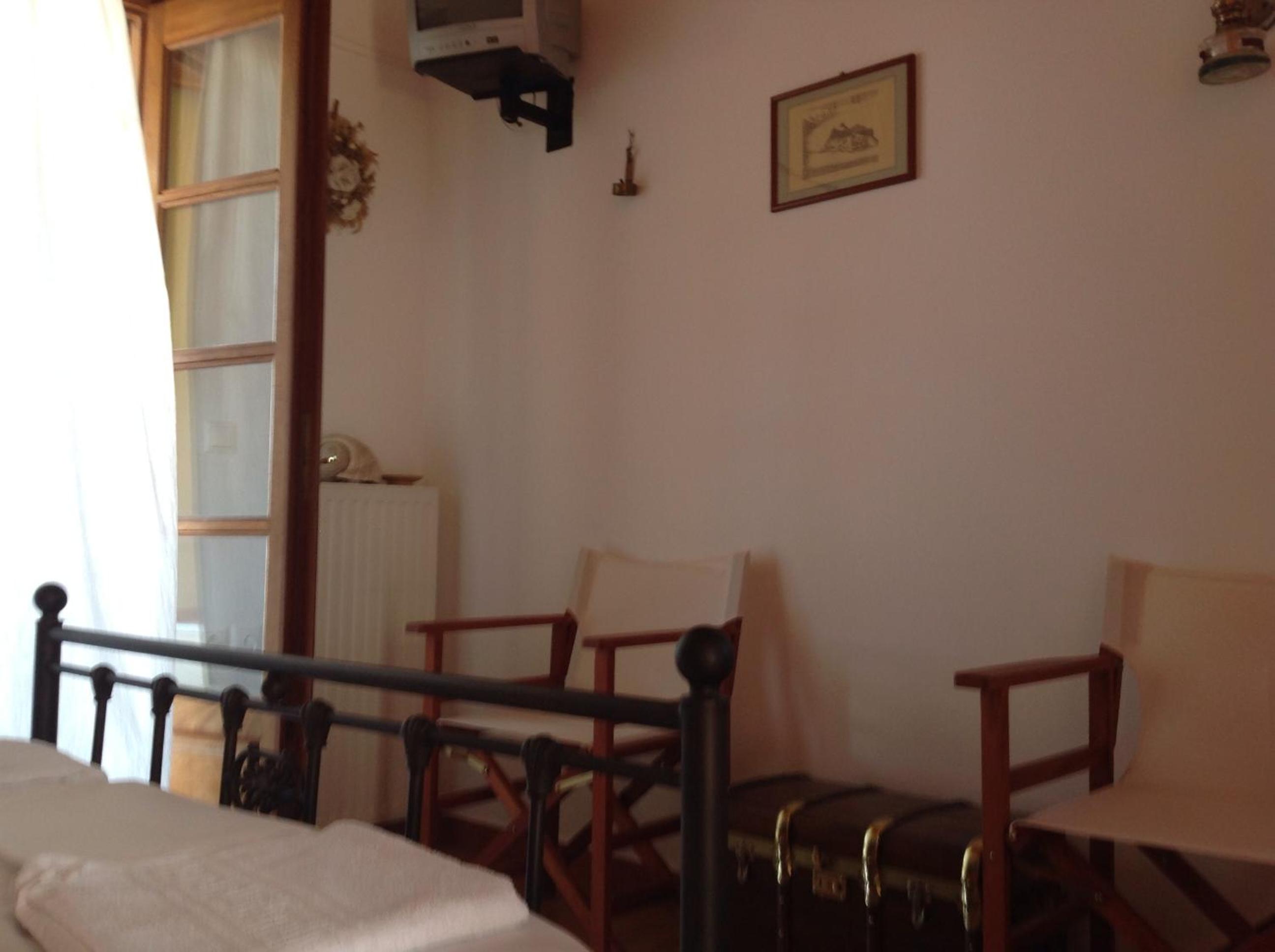 Alexandraki Rooms