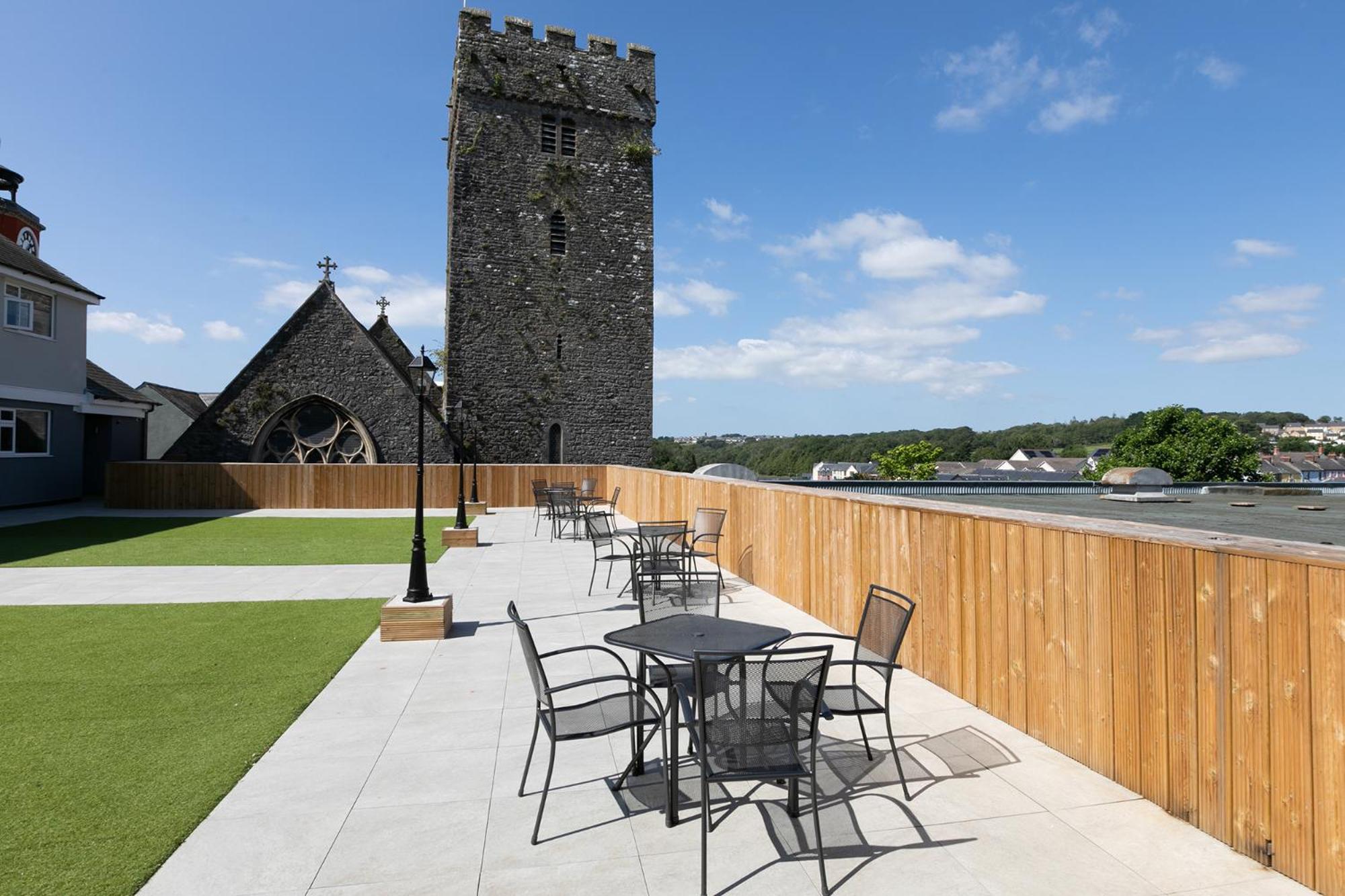 Pembroke Vacations - Pembroke Self Catering Apartments - Property Image 9