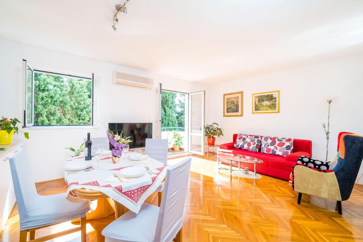 Apartment Lia