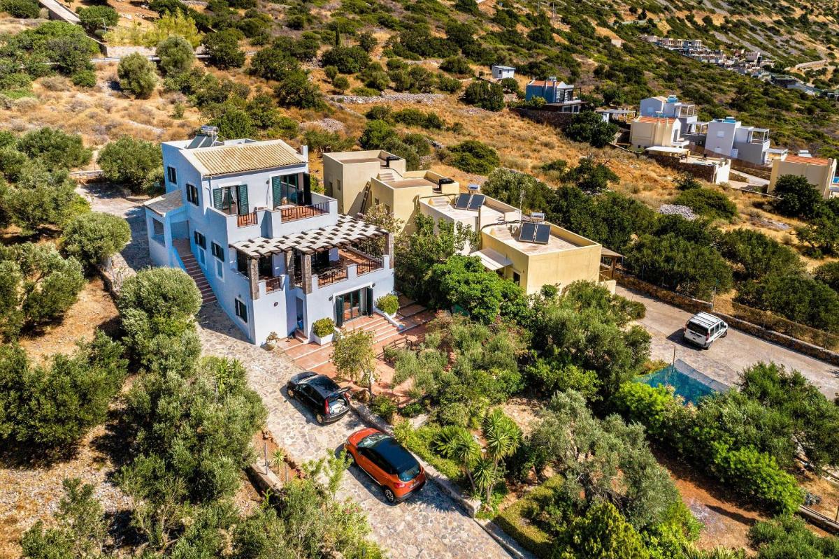 Villa Artemis view 3