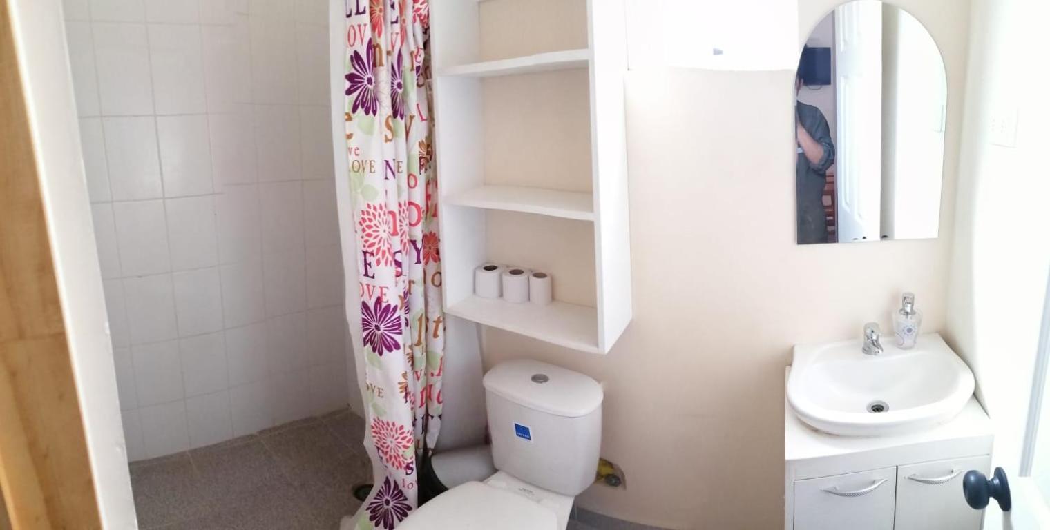 Hostal El Colibri
