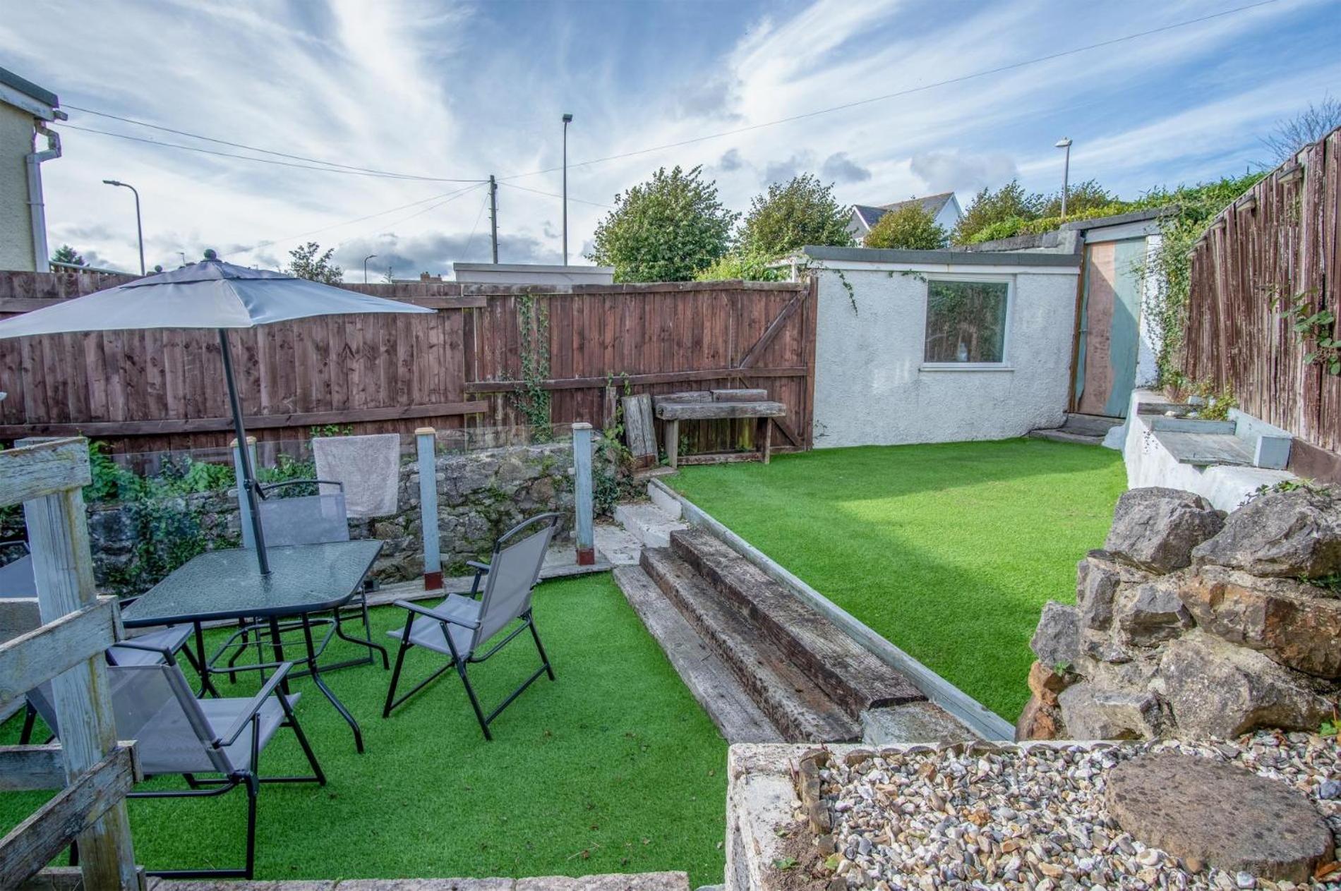 Cambrian Cottage - 3 Bedroom Cottage - Tenby view 3