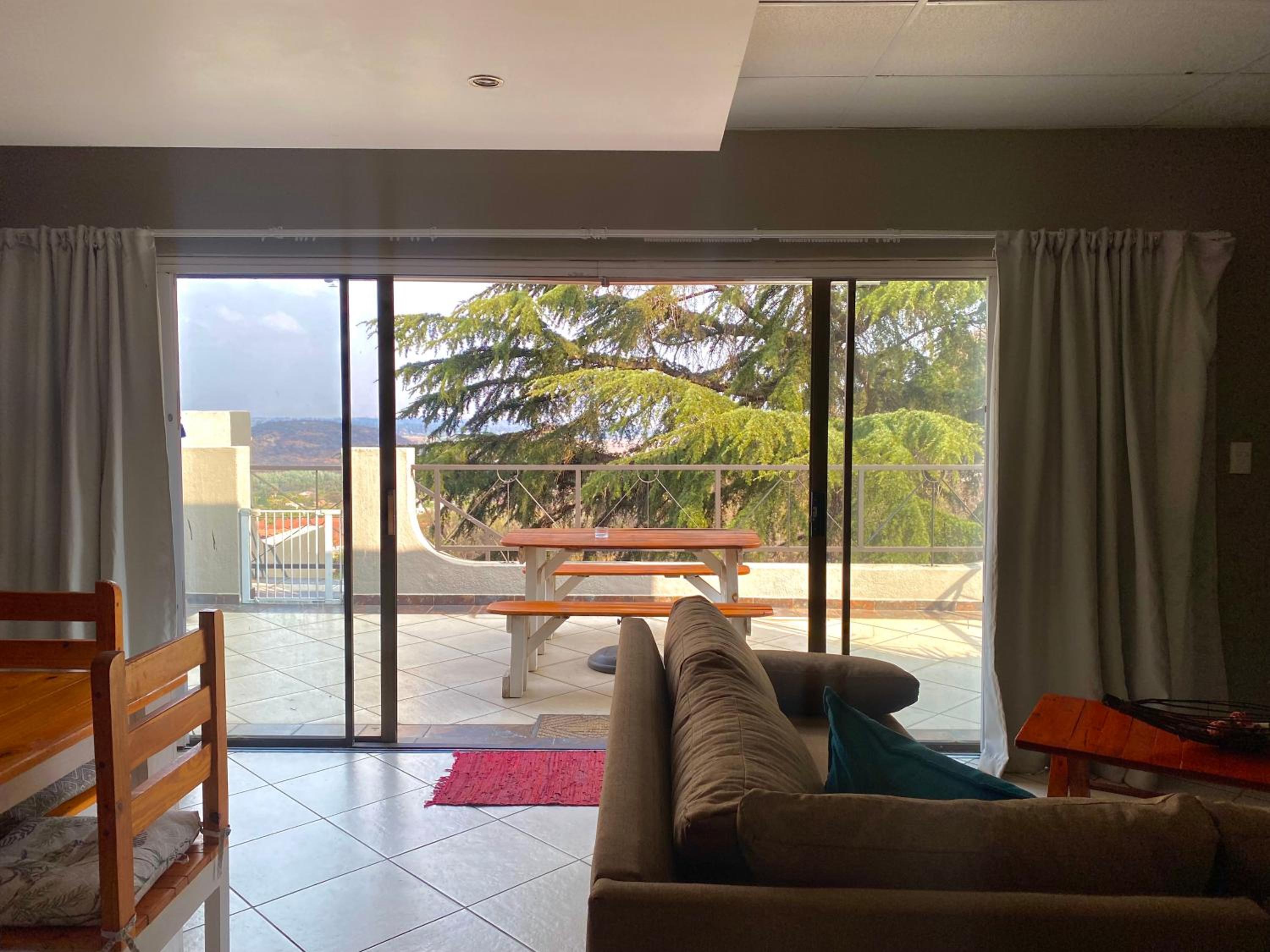 Glenvista Home with a View