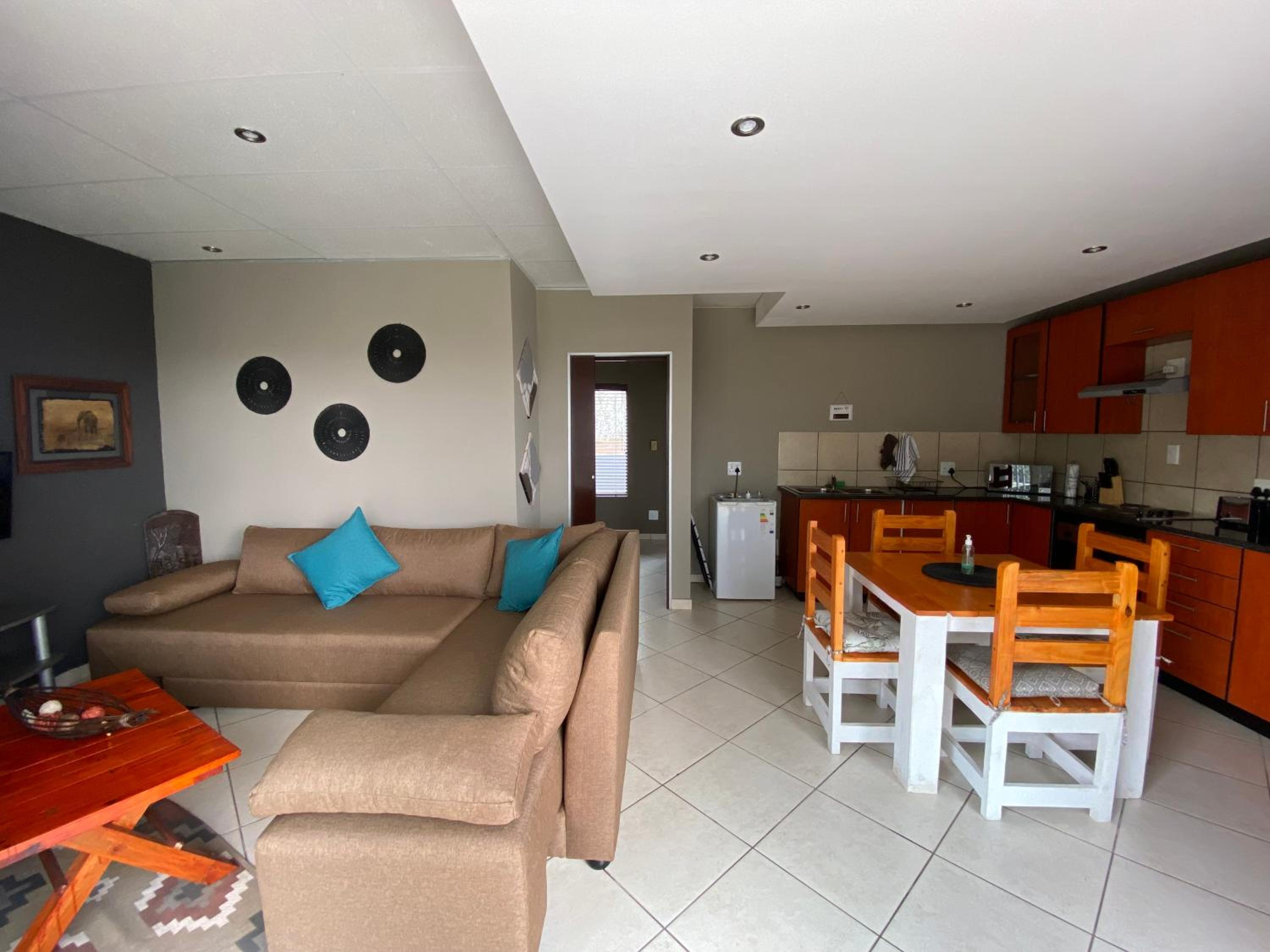 Glenvista Home with a View