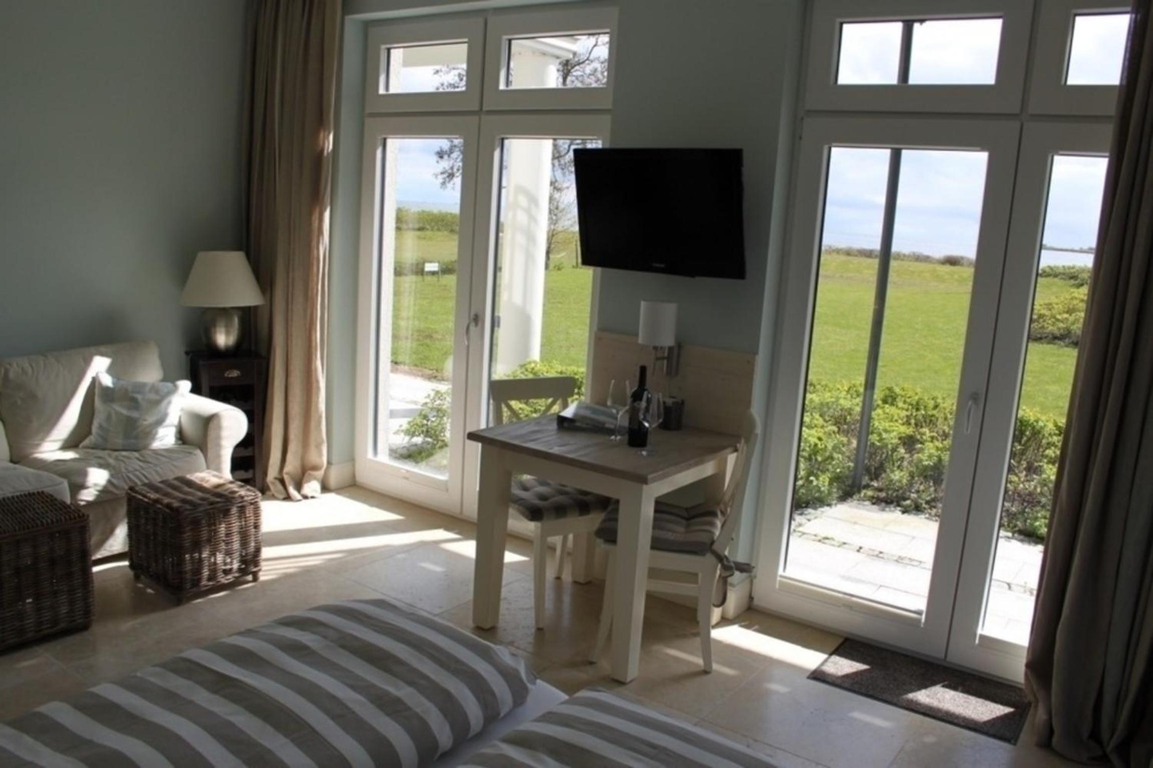 Fehmarn-Ostseeferien"Sundblick" 1401A App 1A view 5