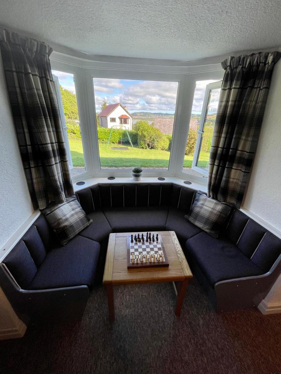 Garth- Stunning Scenic semi-rural Cottage with Games room view 4
