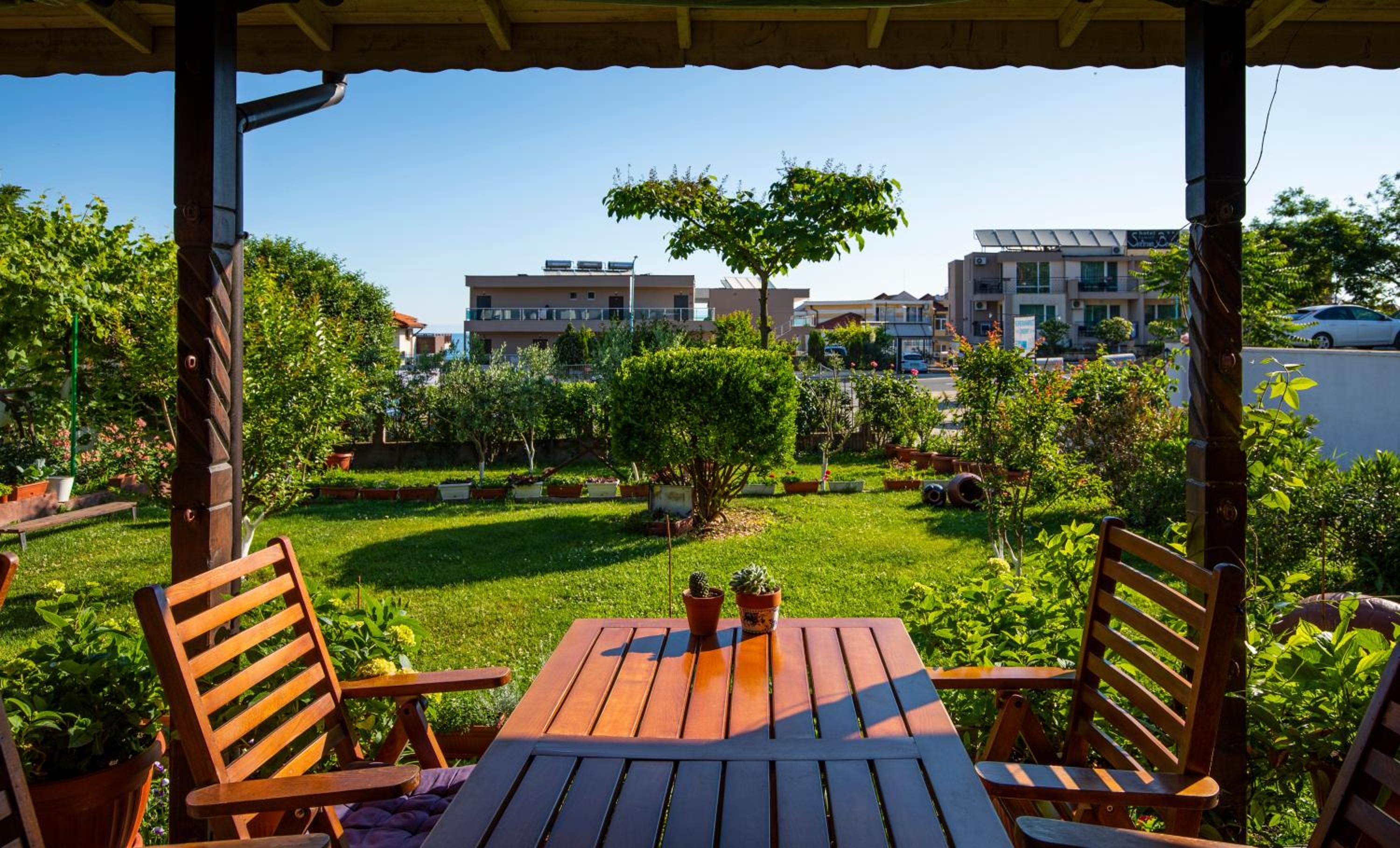 Cherry Villa