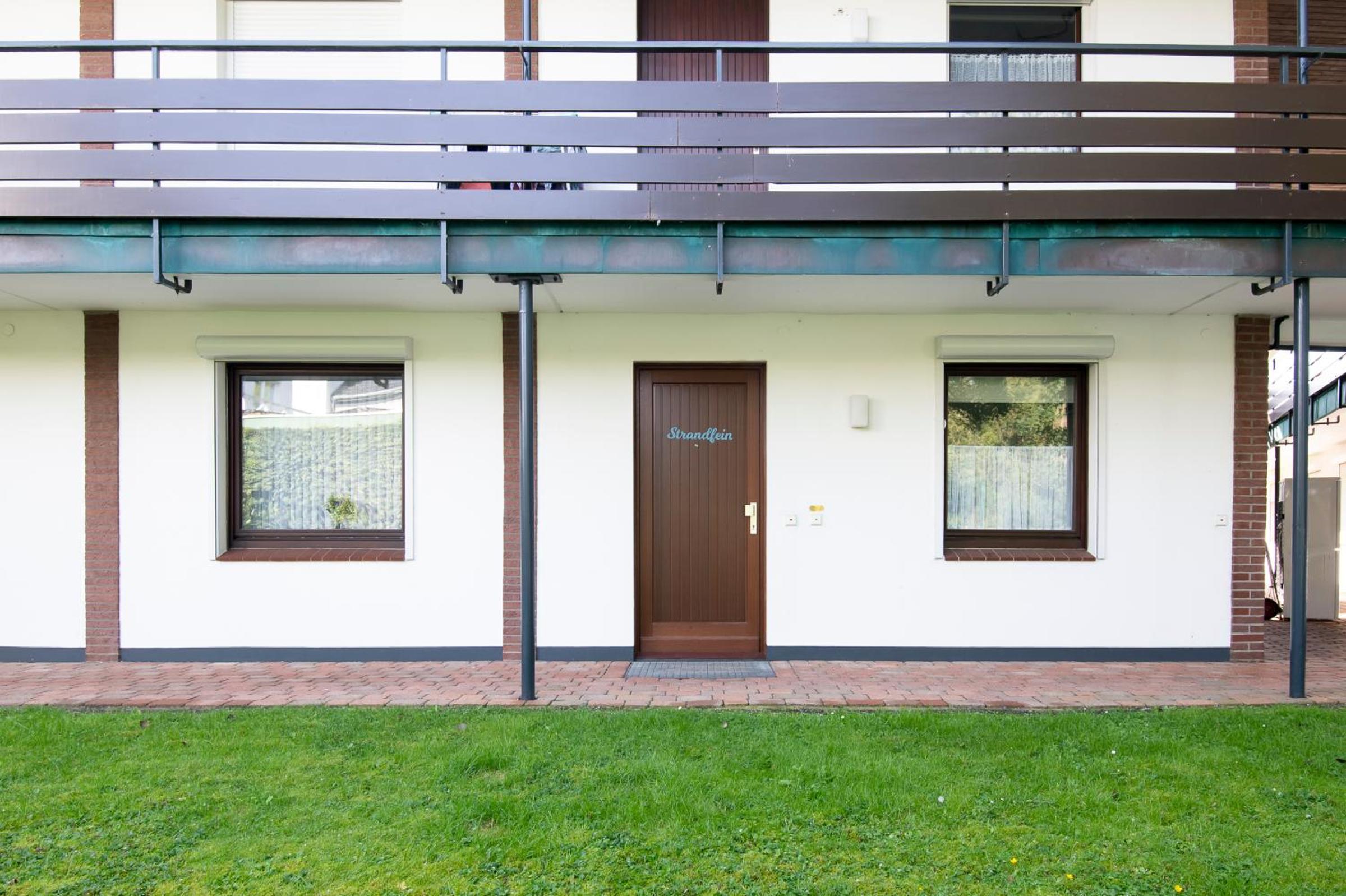 Strandfein en Scharbeutz — building