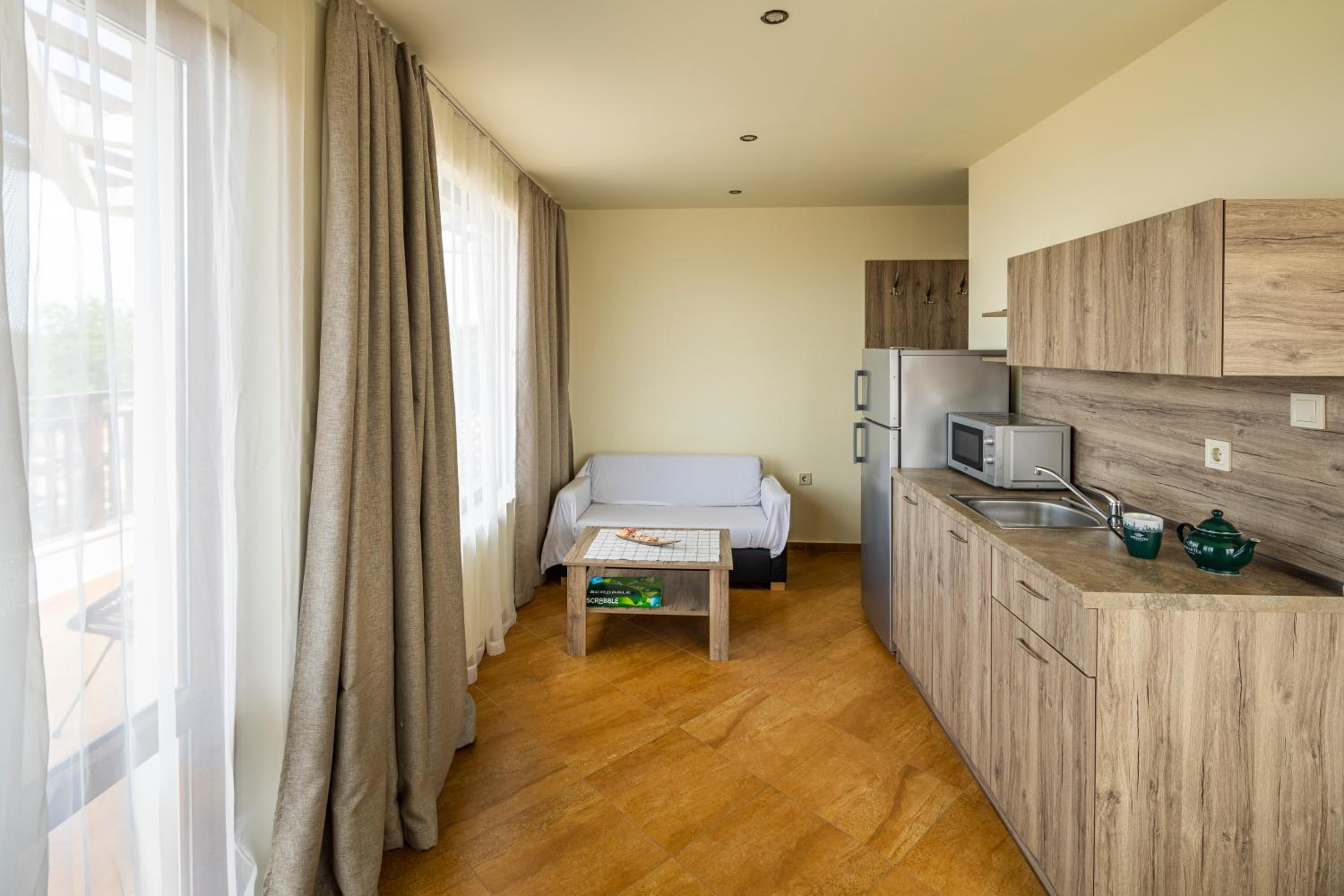 Cherry Villa