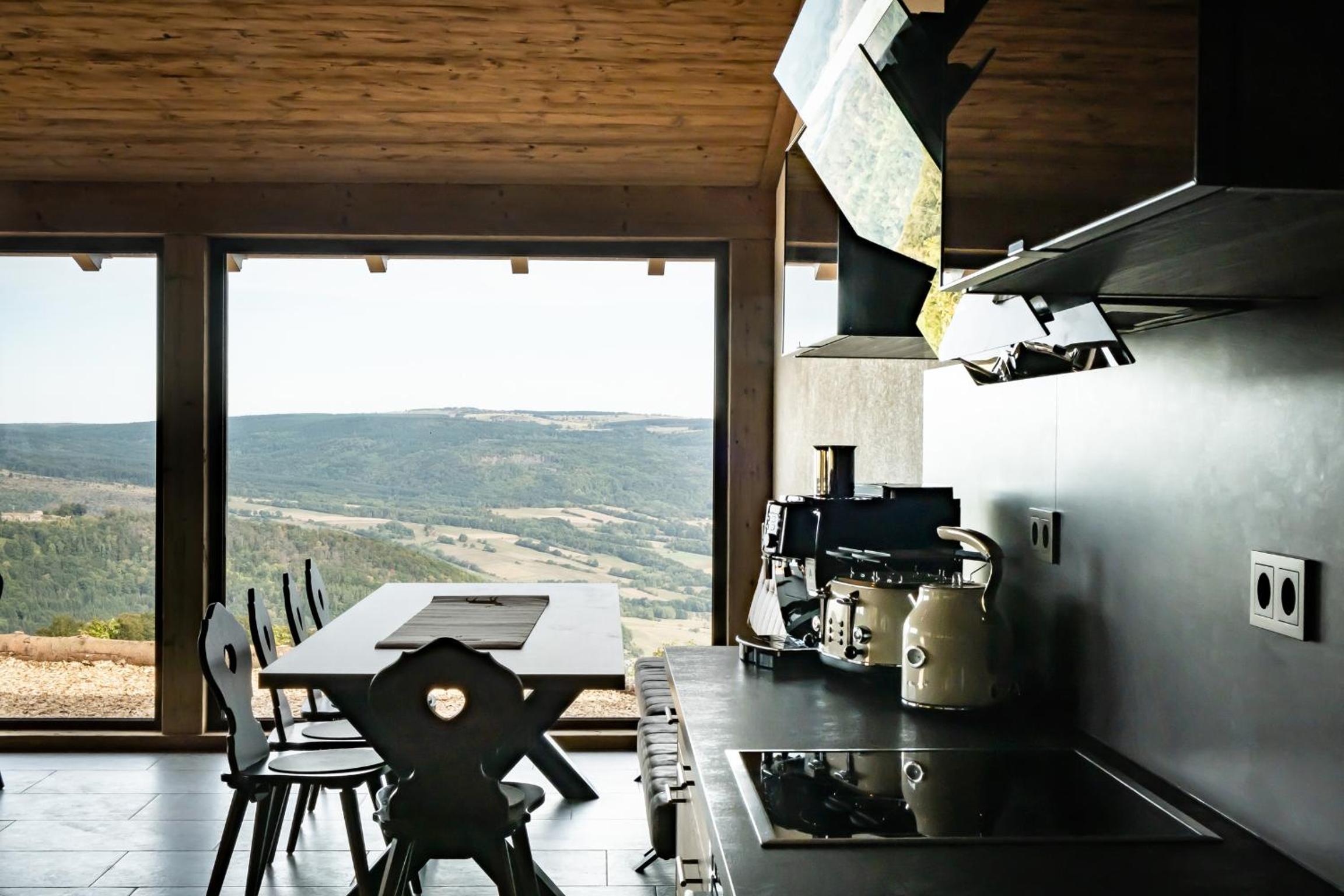 Haflinger Alm en Wetzlar — kitchen