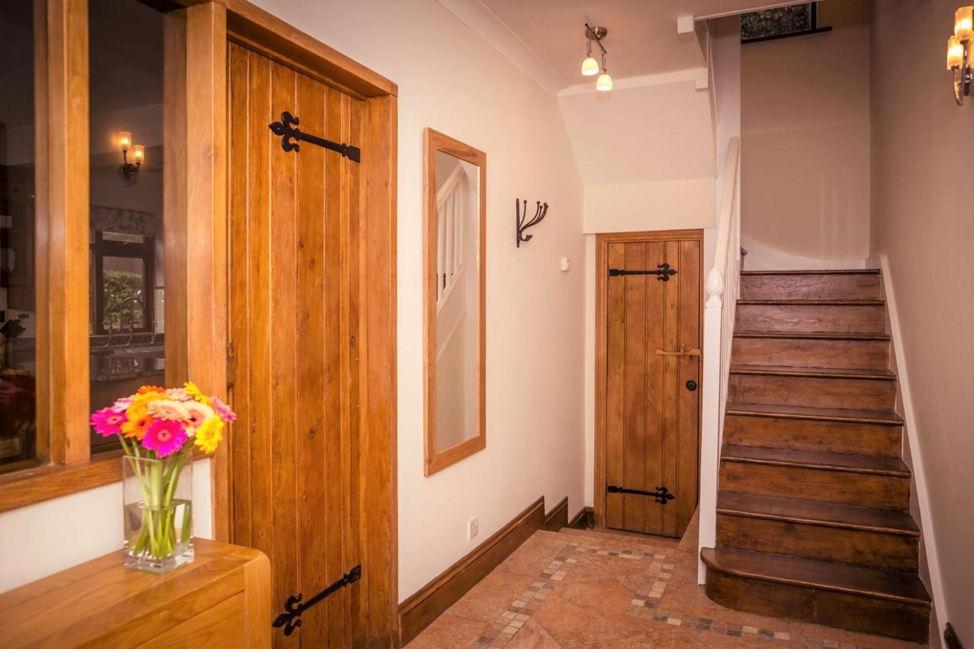 Riverbank Cottage - idyllic riverside country cottage on South Downs view 3
