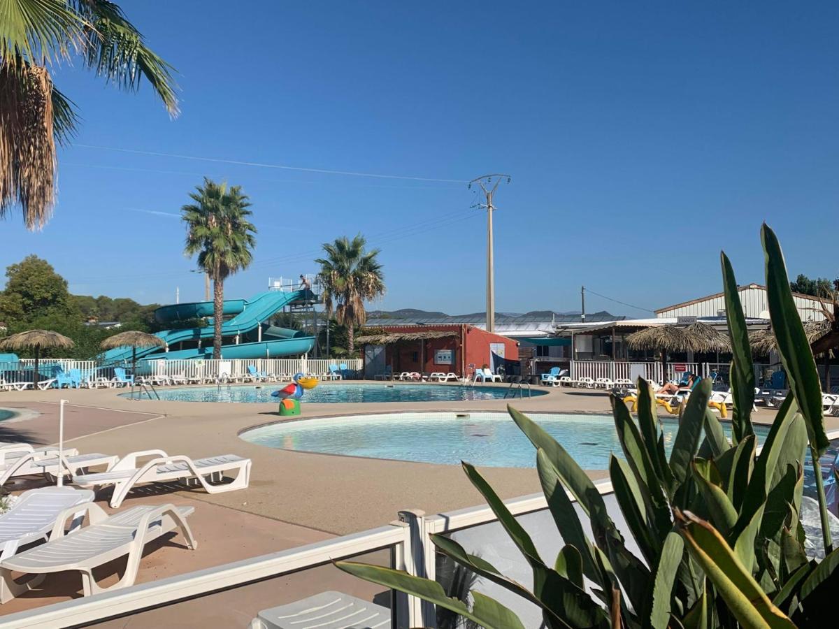 Camping Le Montourey