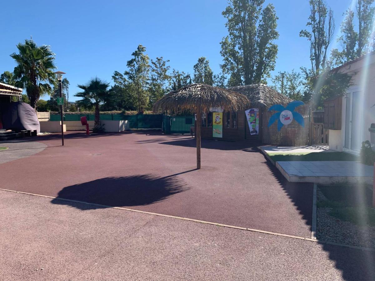 Camping Le Montourey