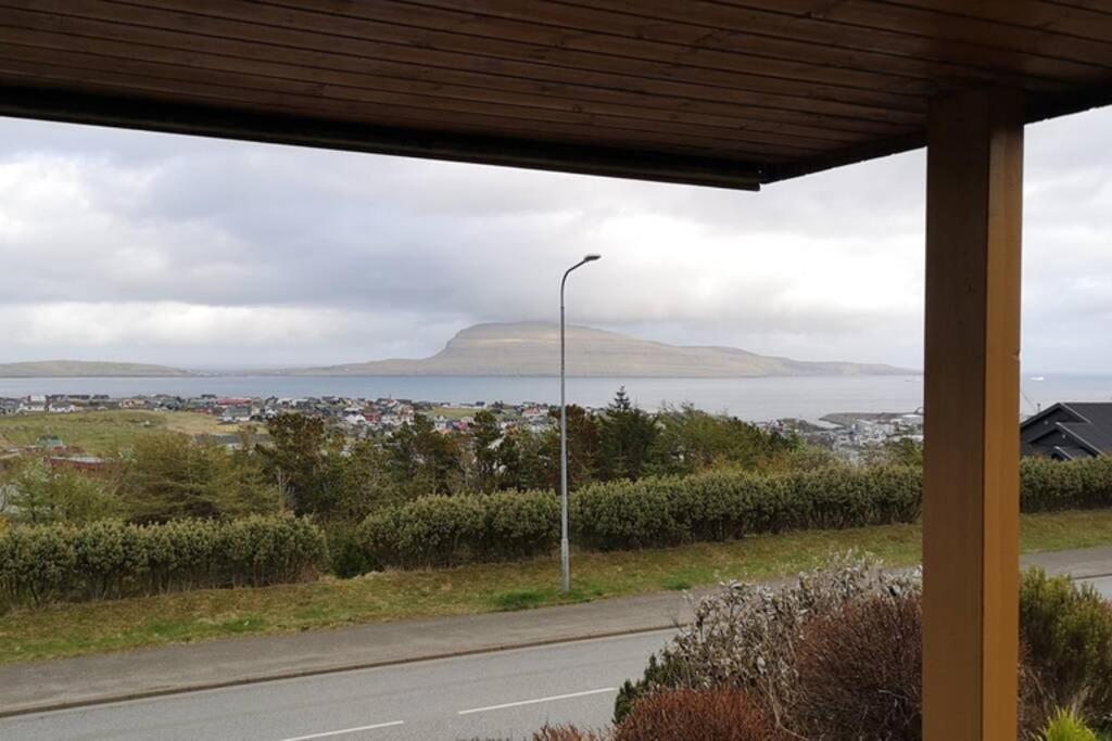 Large apartment with fabulous view of Tórshavn view 3