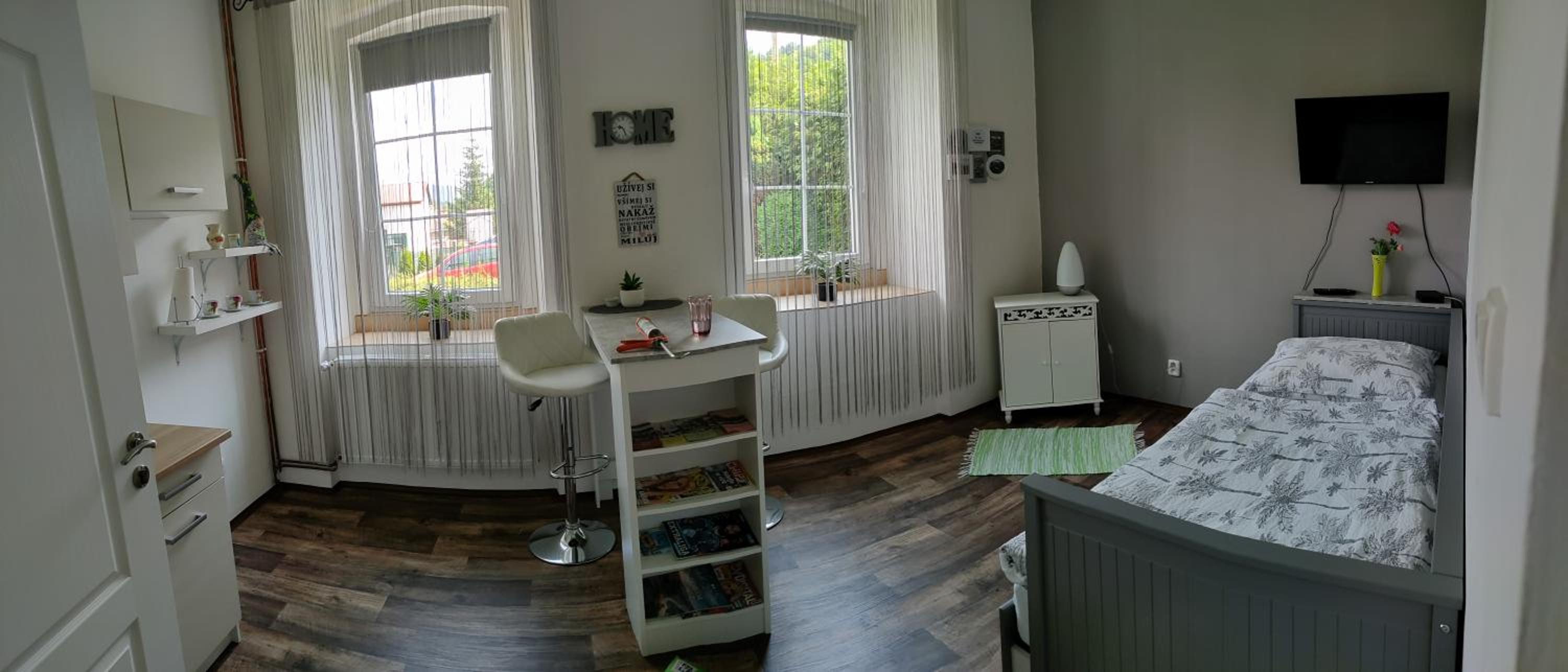 Photo 46