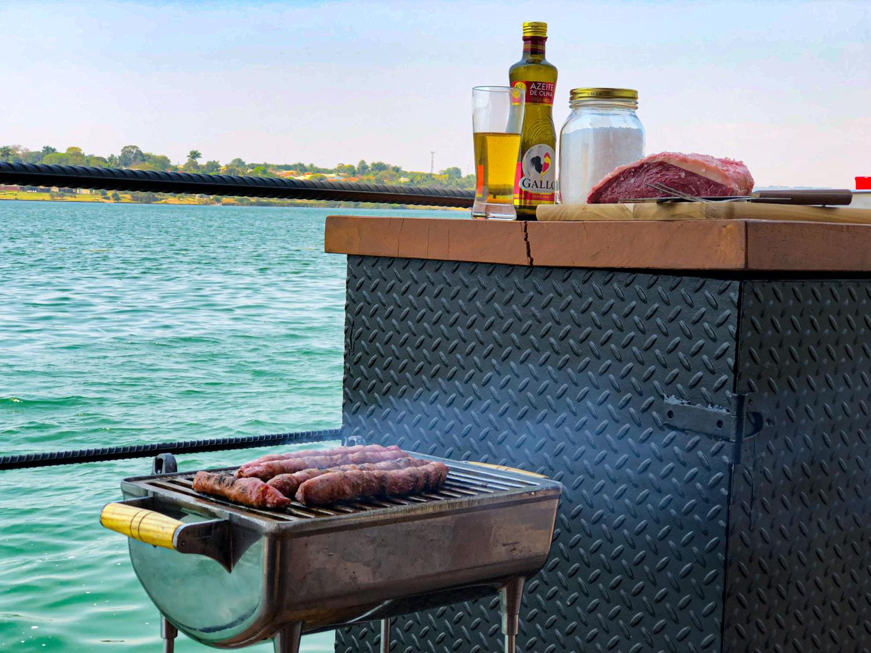 House Boat 